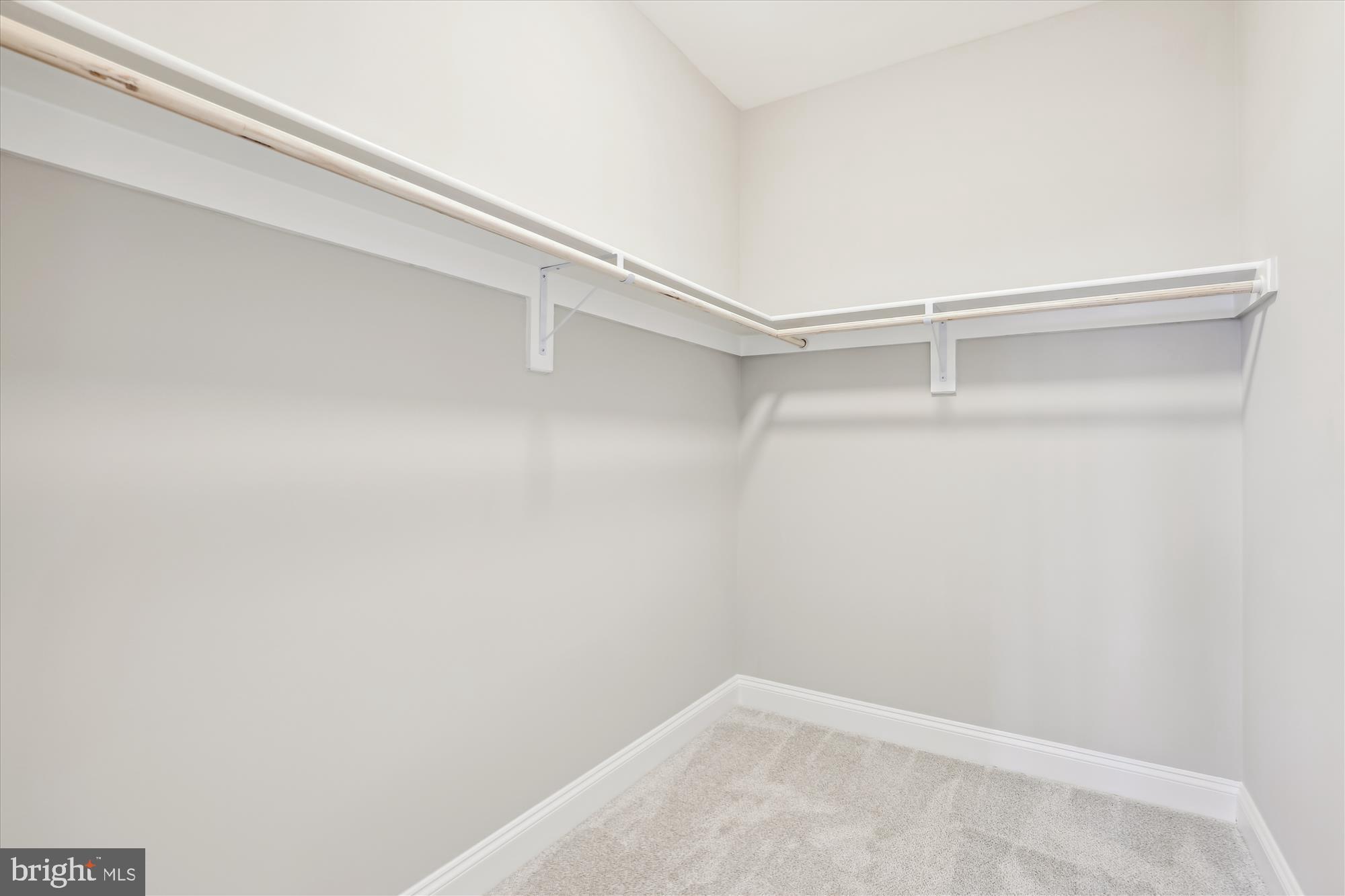 Real estate listing preview #48