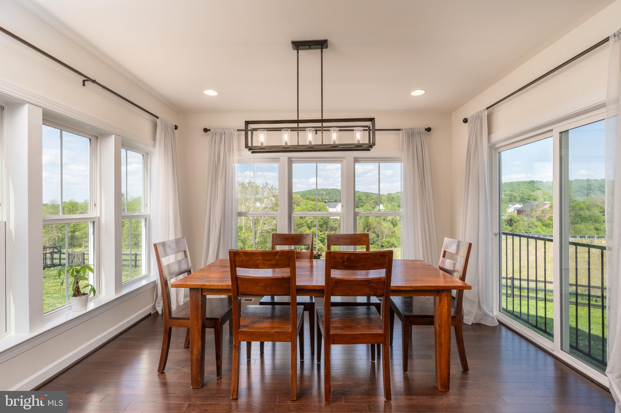 Real estate listing preview #25