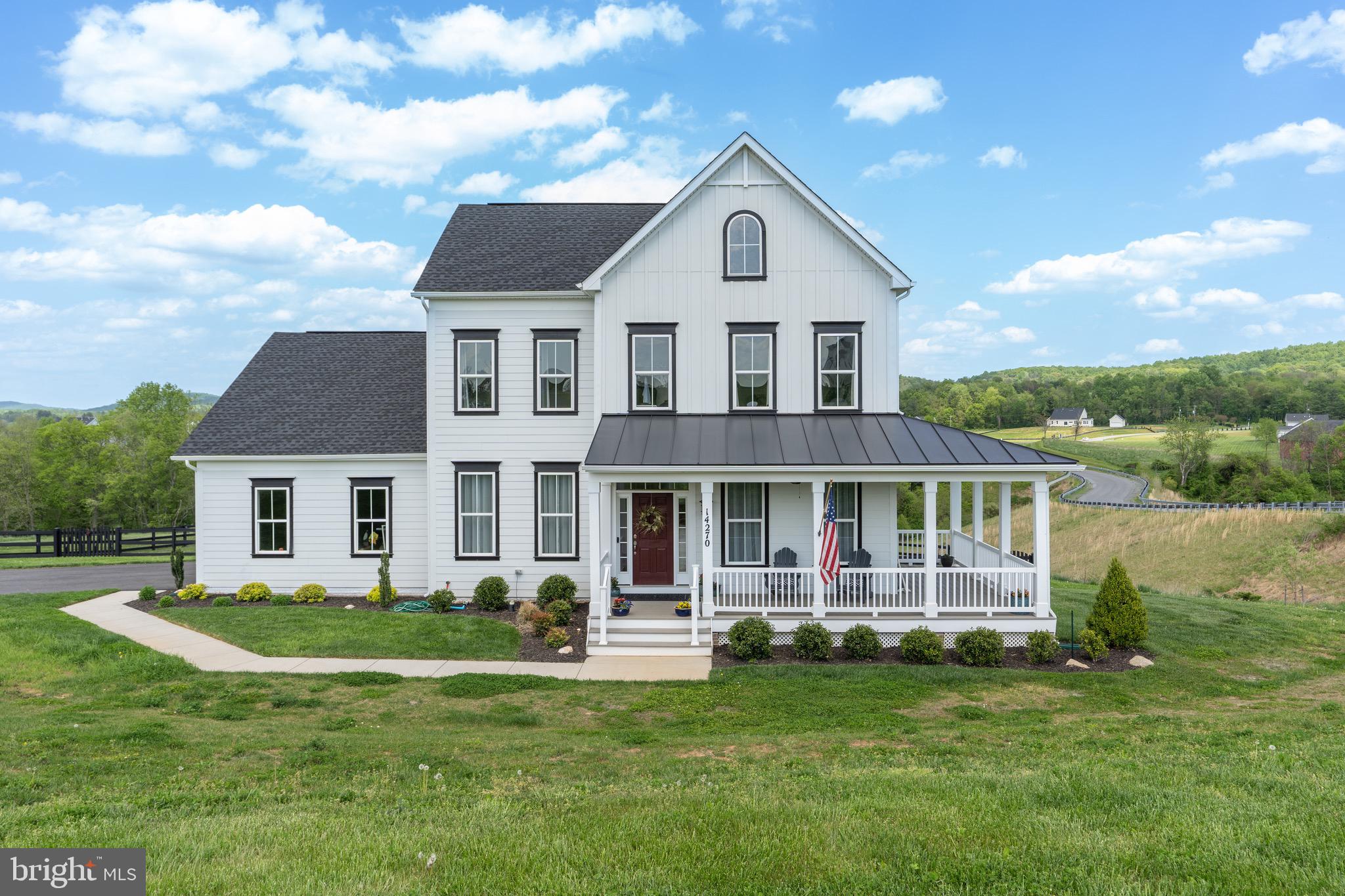 Real estate listing preview #1