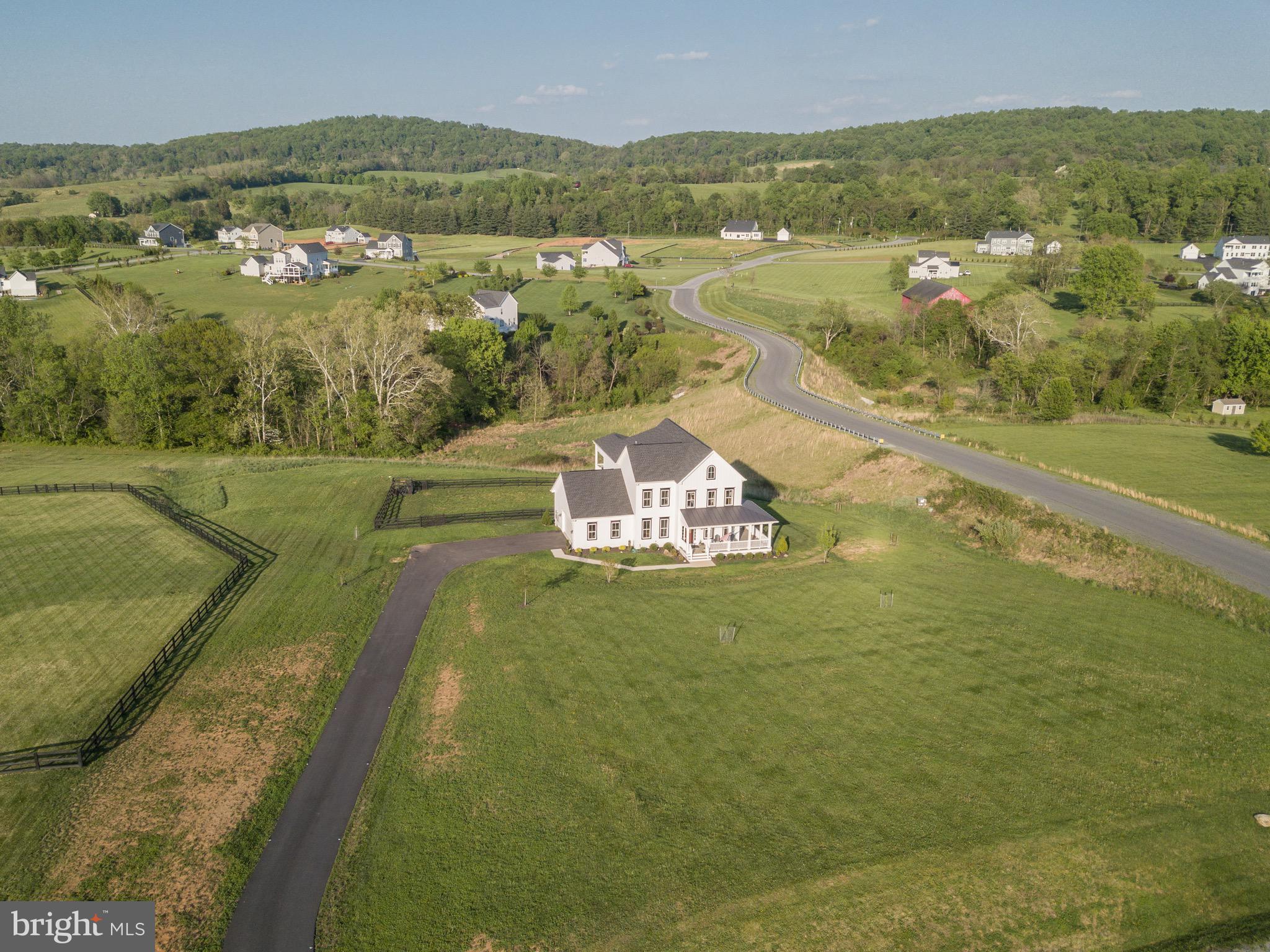 Real estate listing preview #3