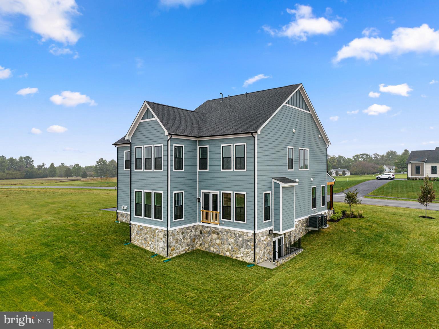 Real estate listing preview #43