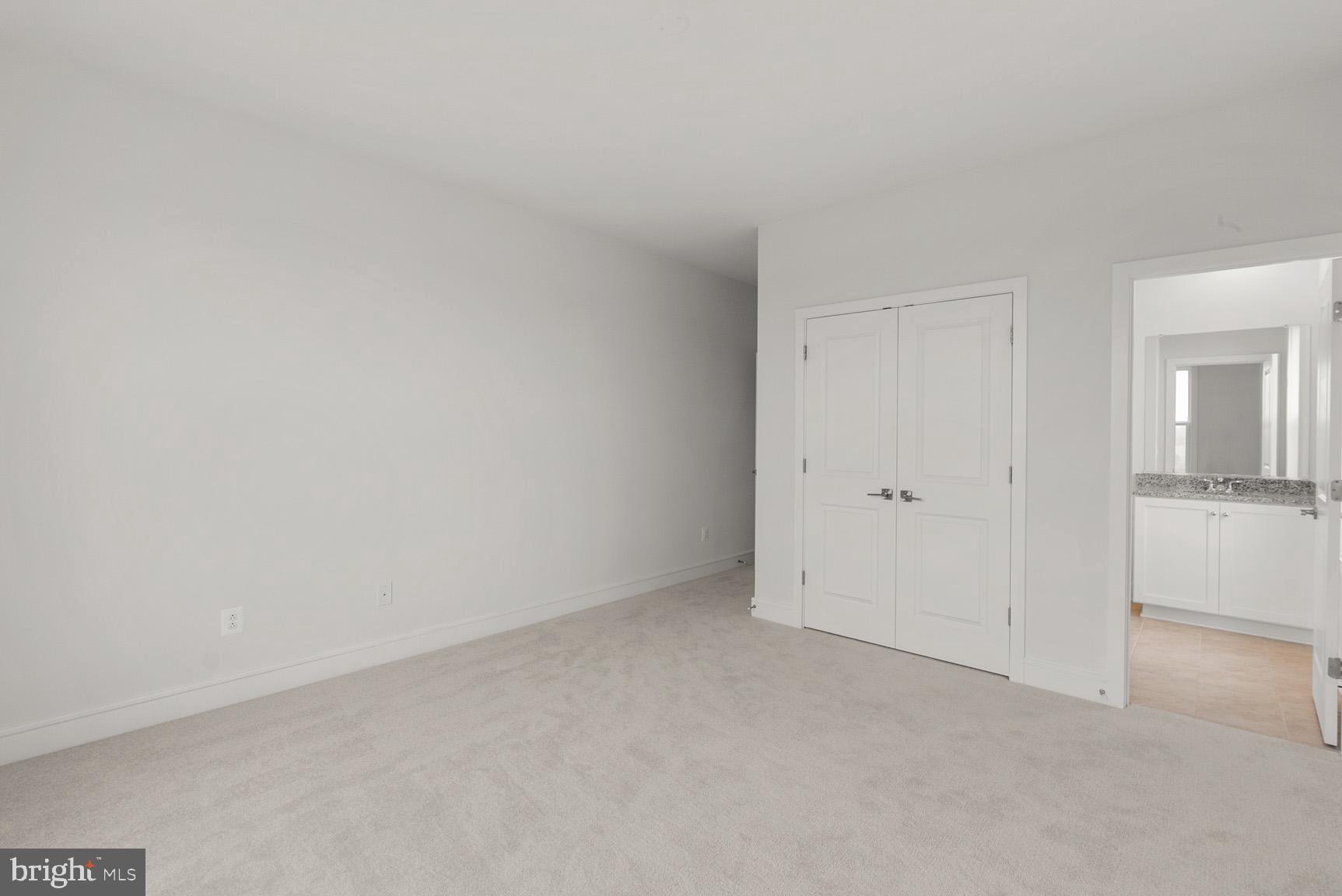 Real estate listing preview #33