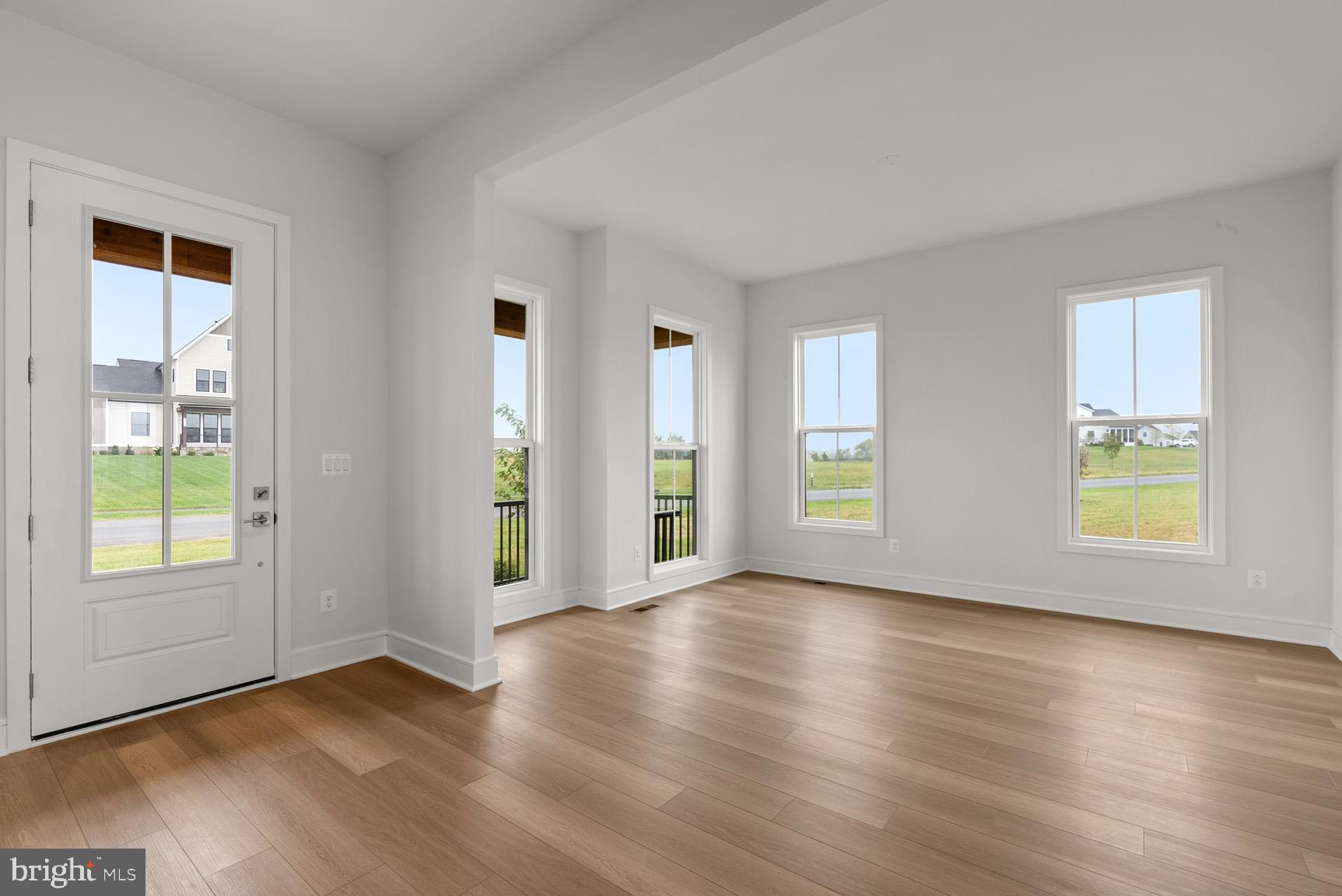 Real estate listing preview #5