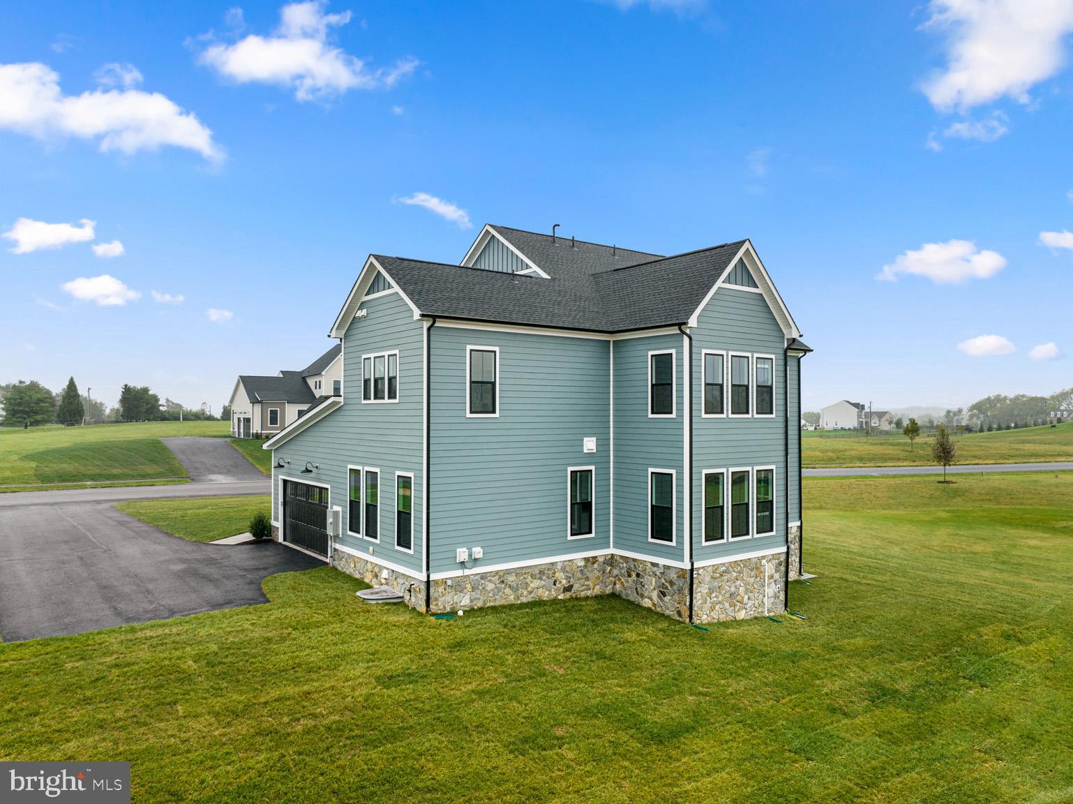 Real estate listing preview #45