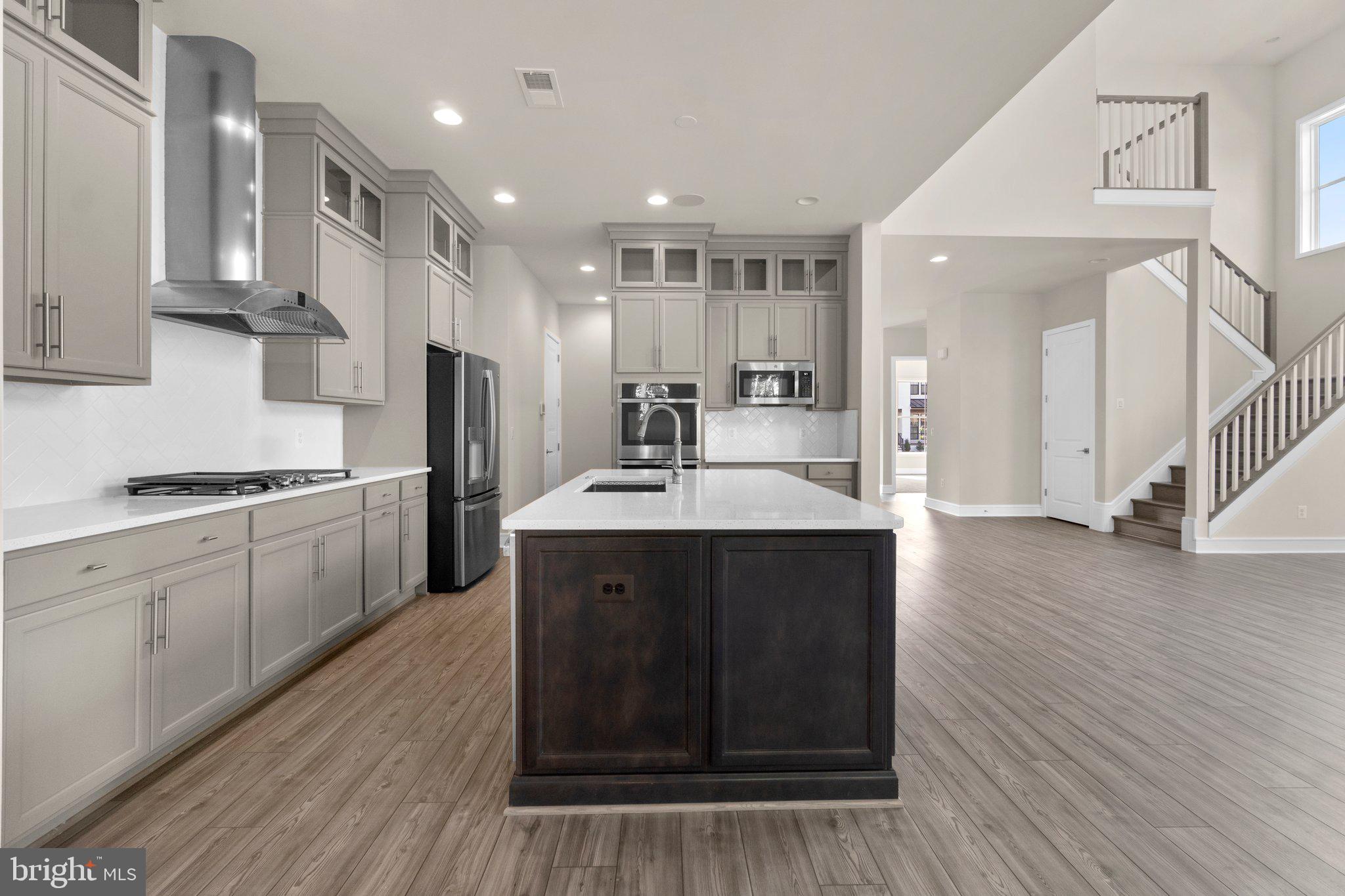 Real estate listing preview #7