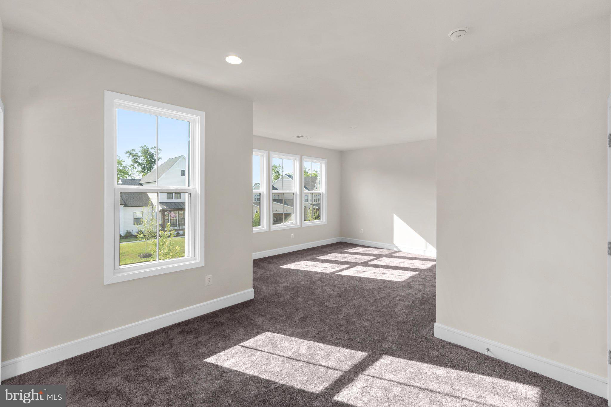 Real estate listing preview #11