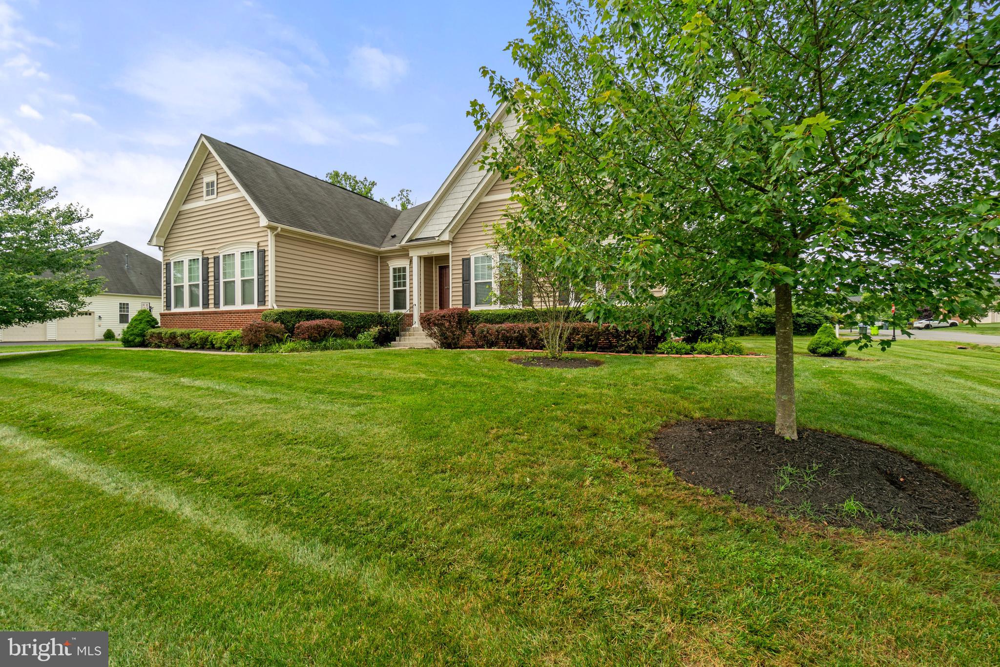 Real estate listing preview #7