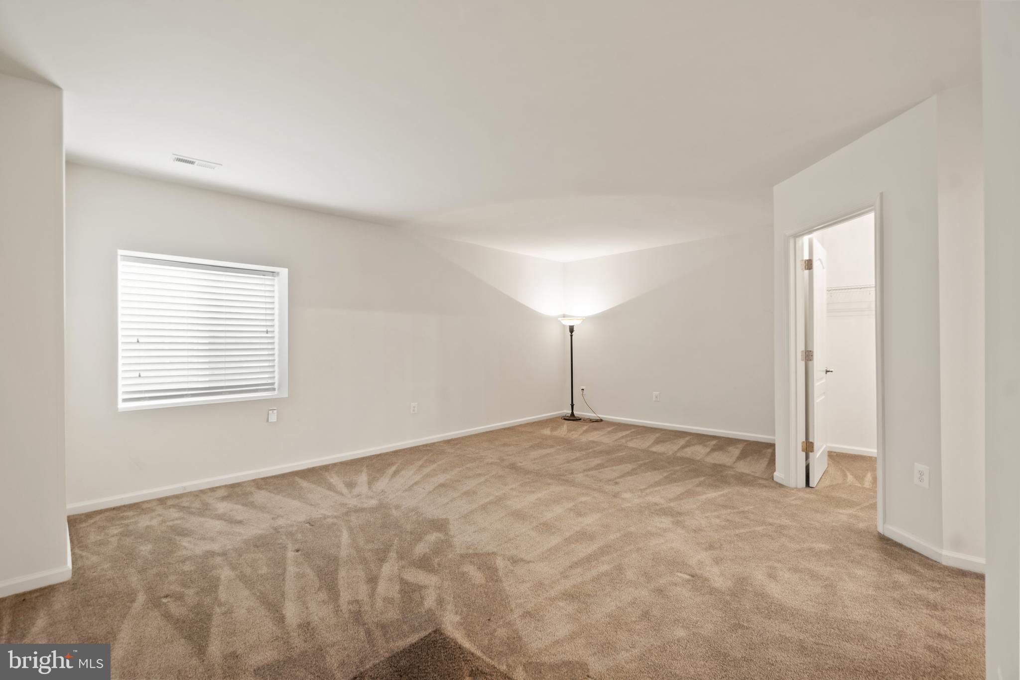 Real estate listing preview #49