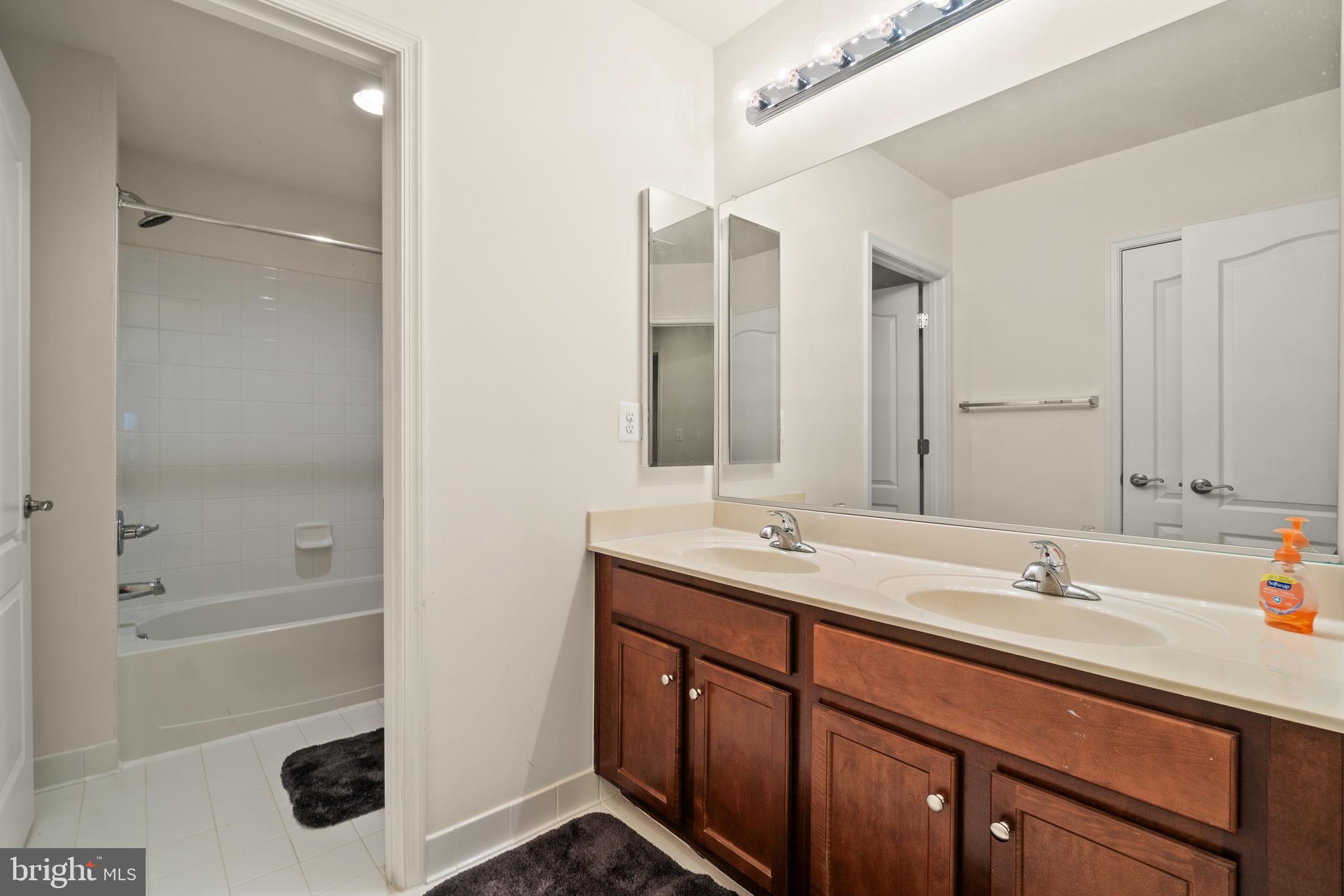 Real estate listing preview #51