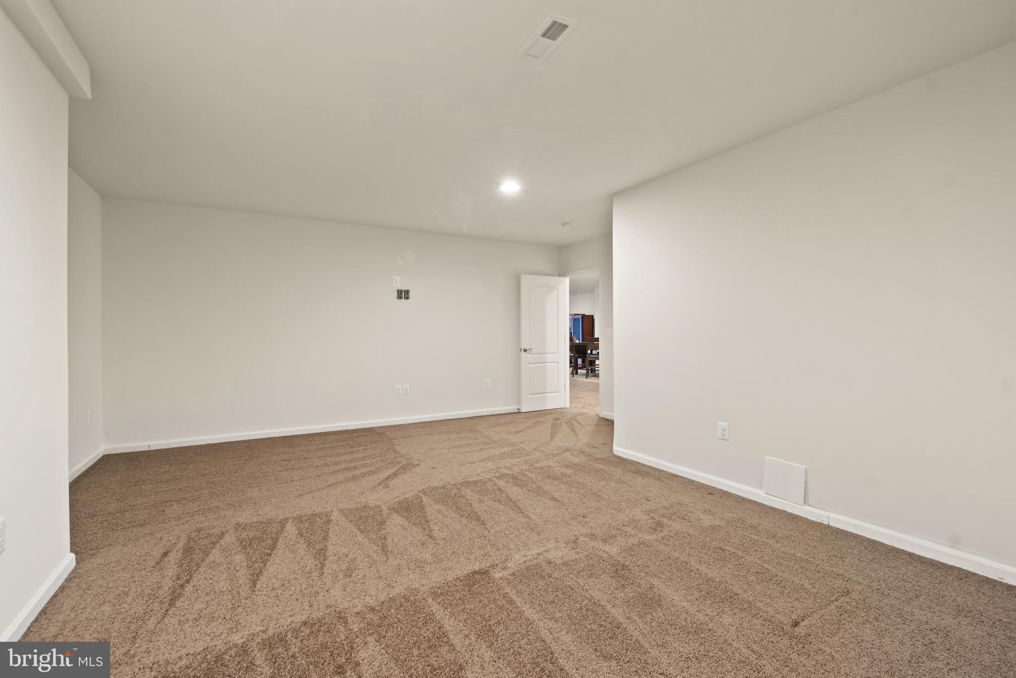 Real estate listing preview #54