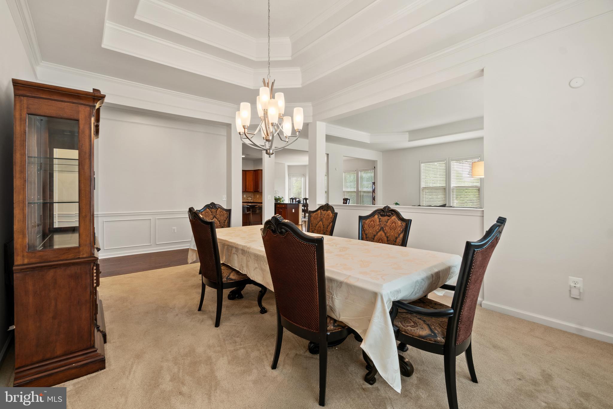 Real estate listing preview #12