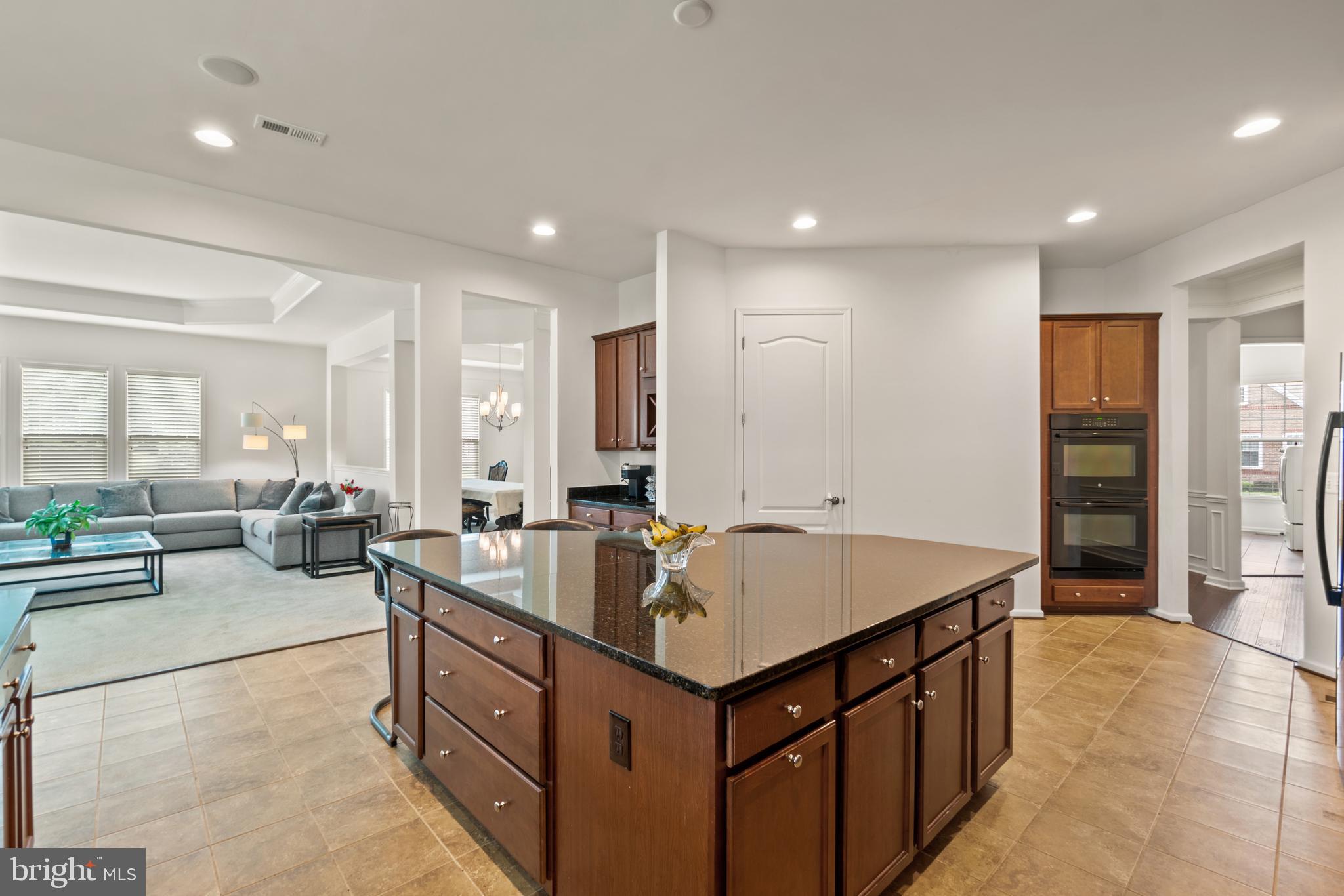 Real estate listing preview #26