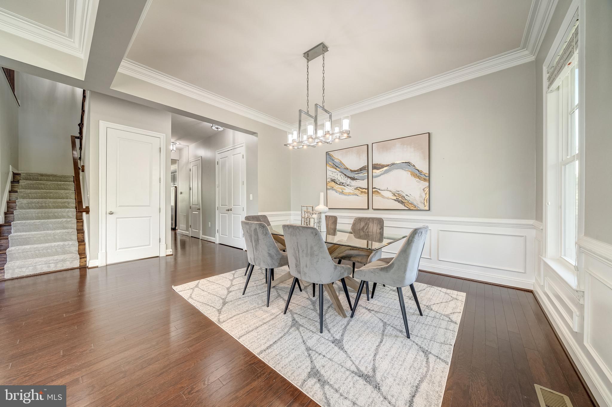 Real estate listing preview #9