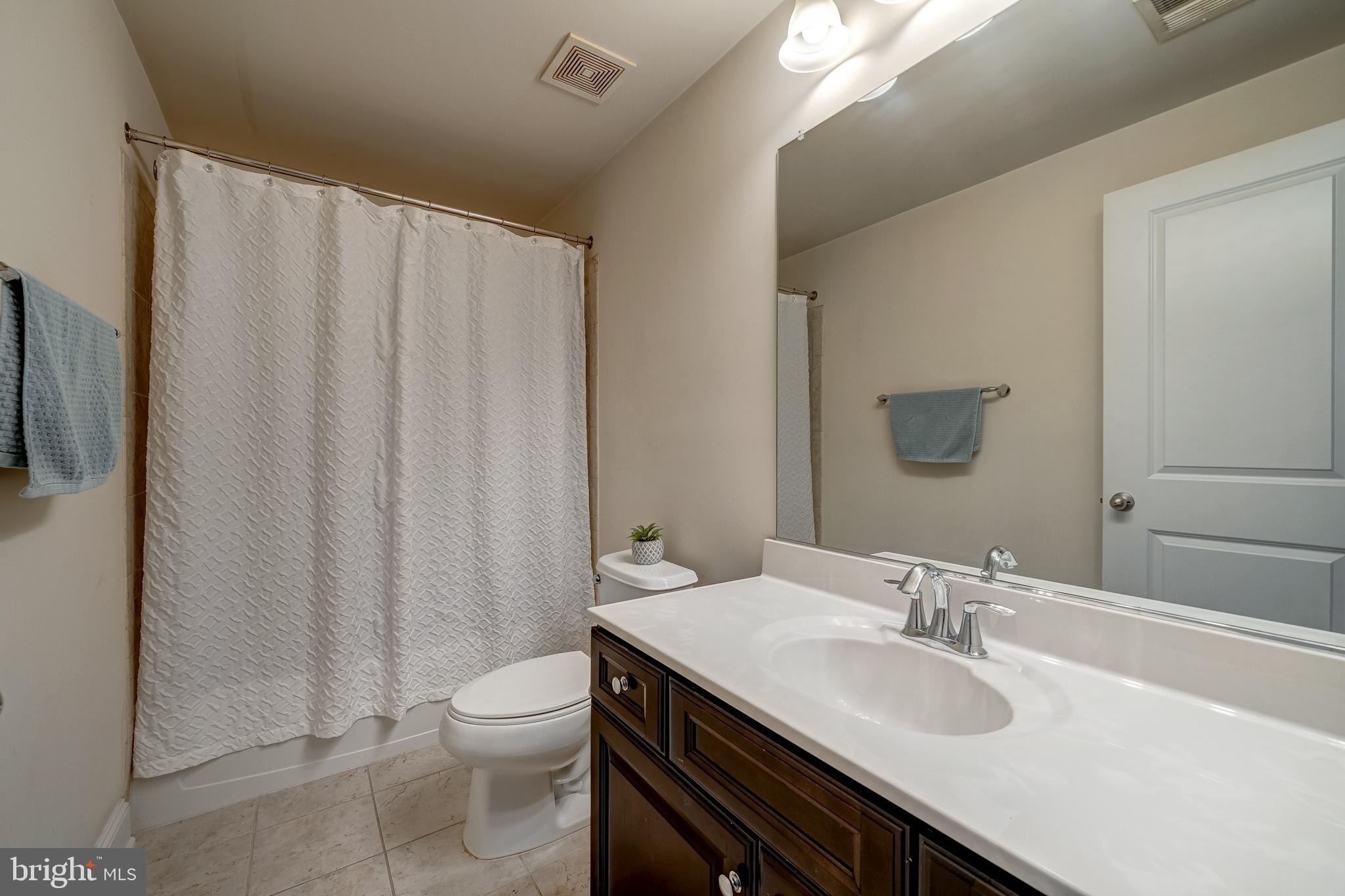 Real estate listing preview #38