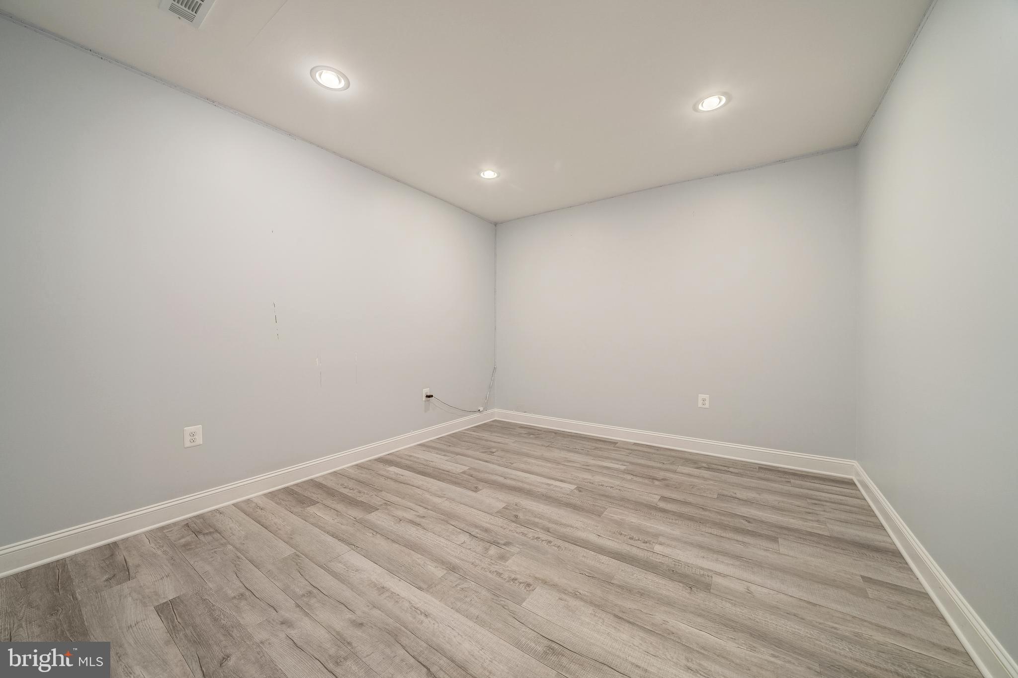 Real estate listing preview #40