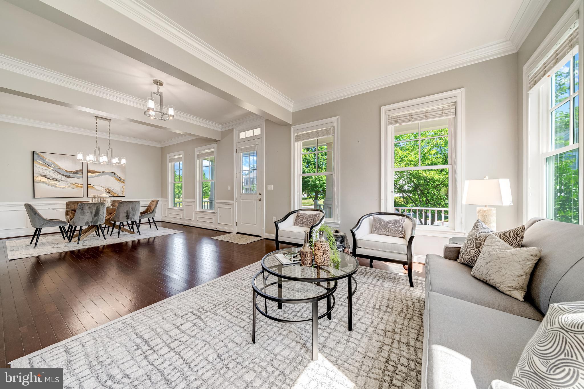 Real estate listing preview #6