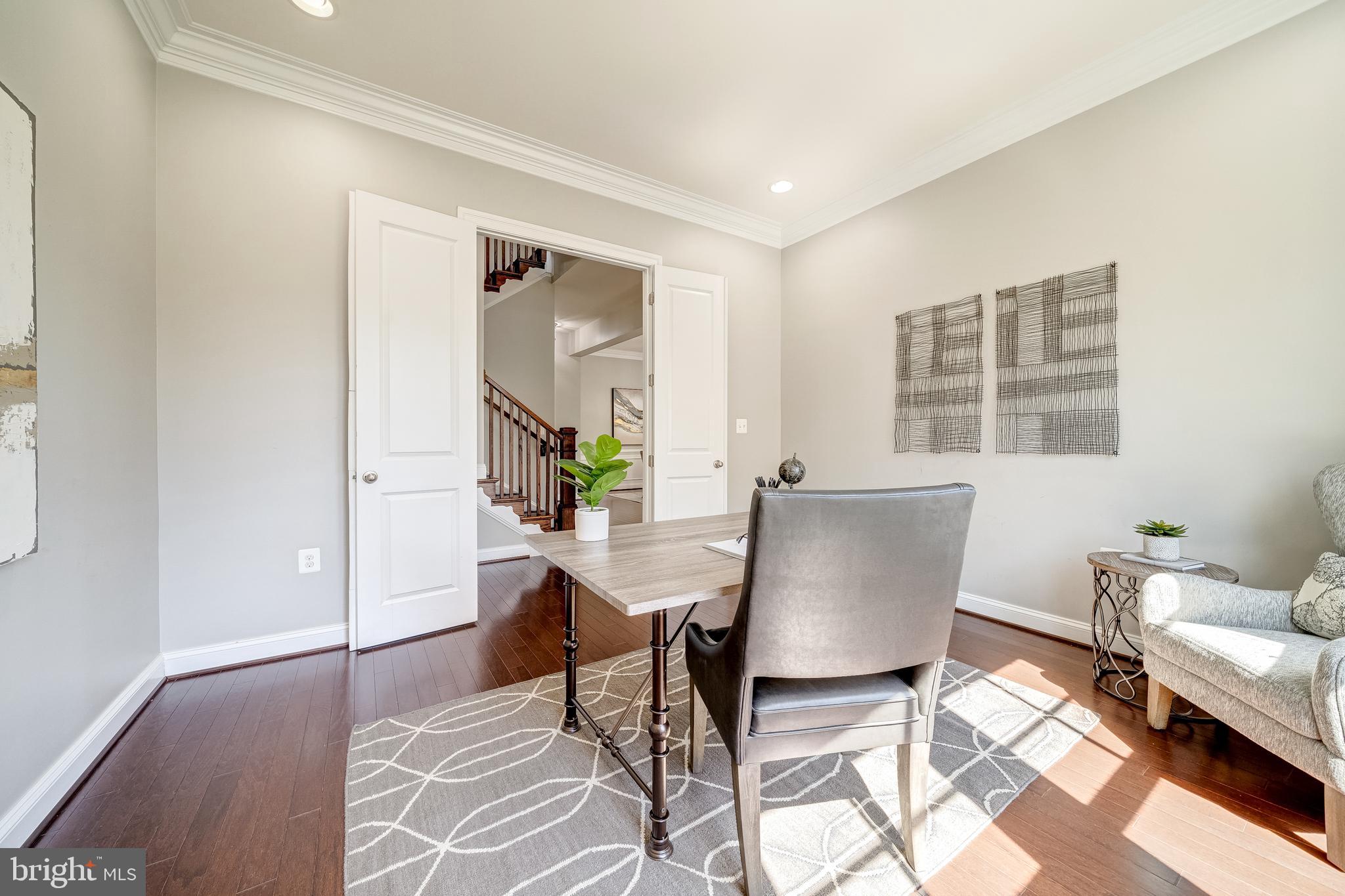 Real estate listing preview #10