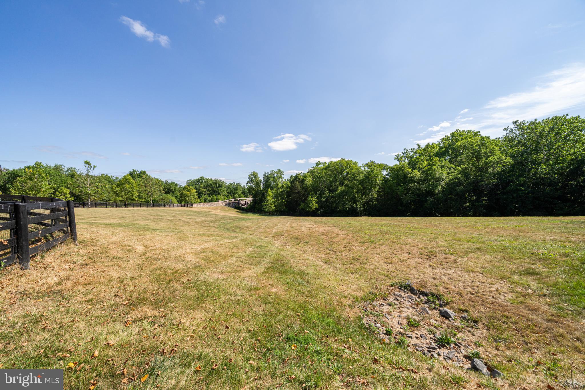 Real estate listing preview #52