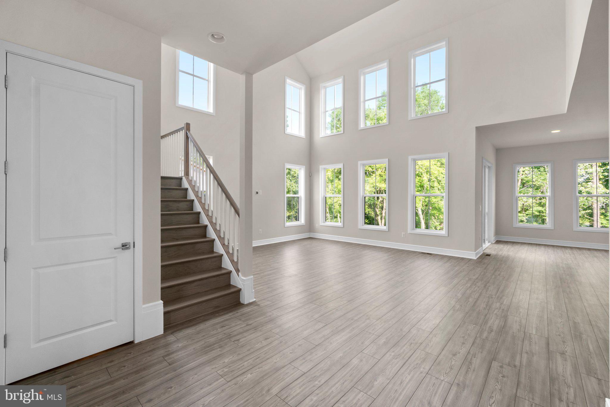 Real estate listing preview #2