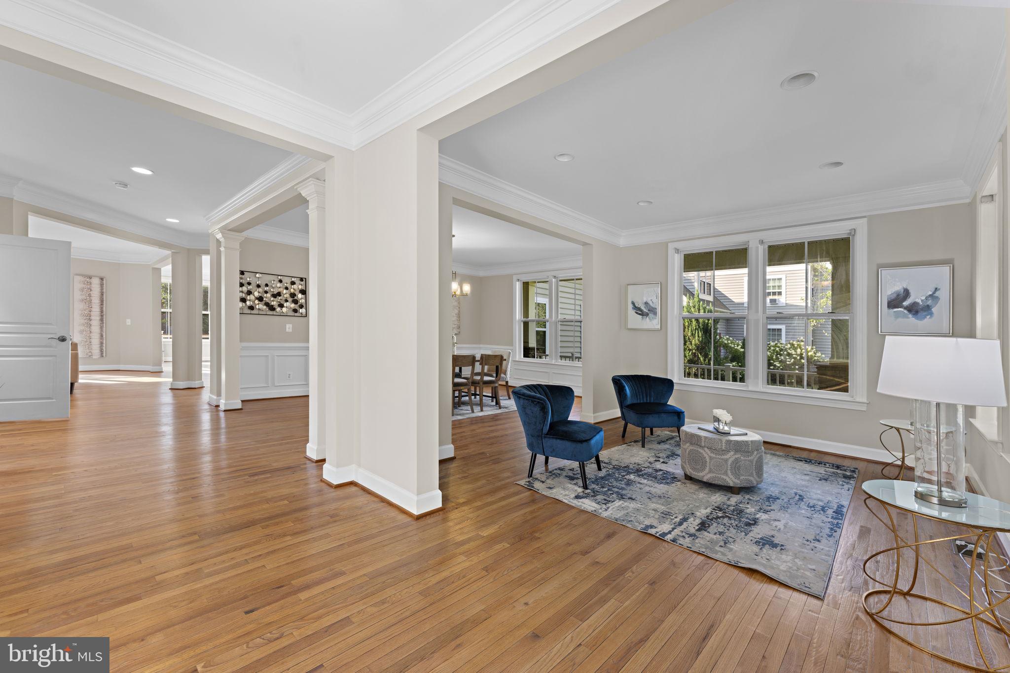 Real estate listing preview #7