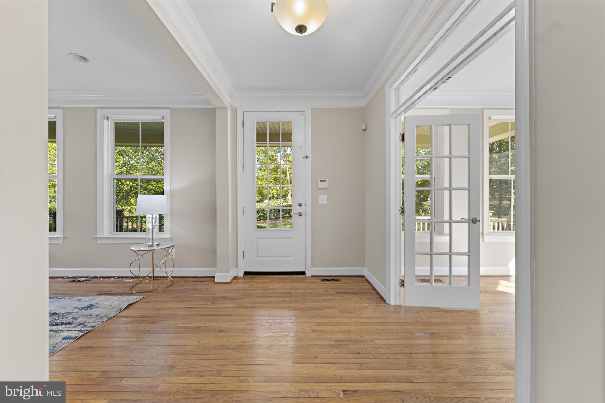 Real estate listing preview #6