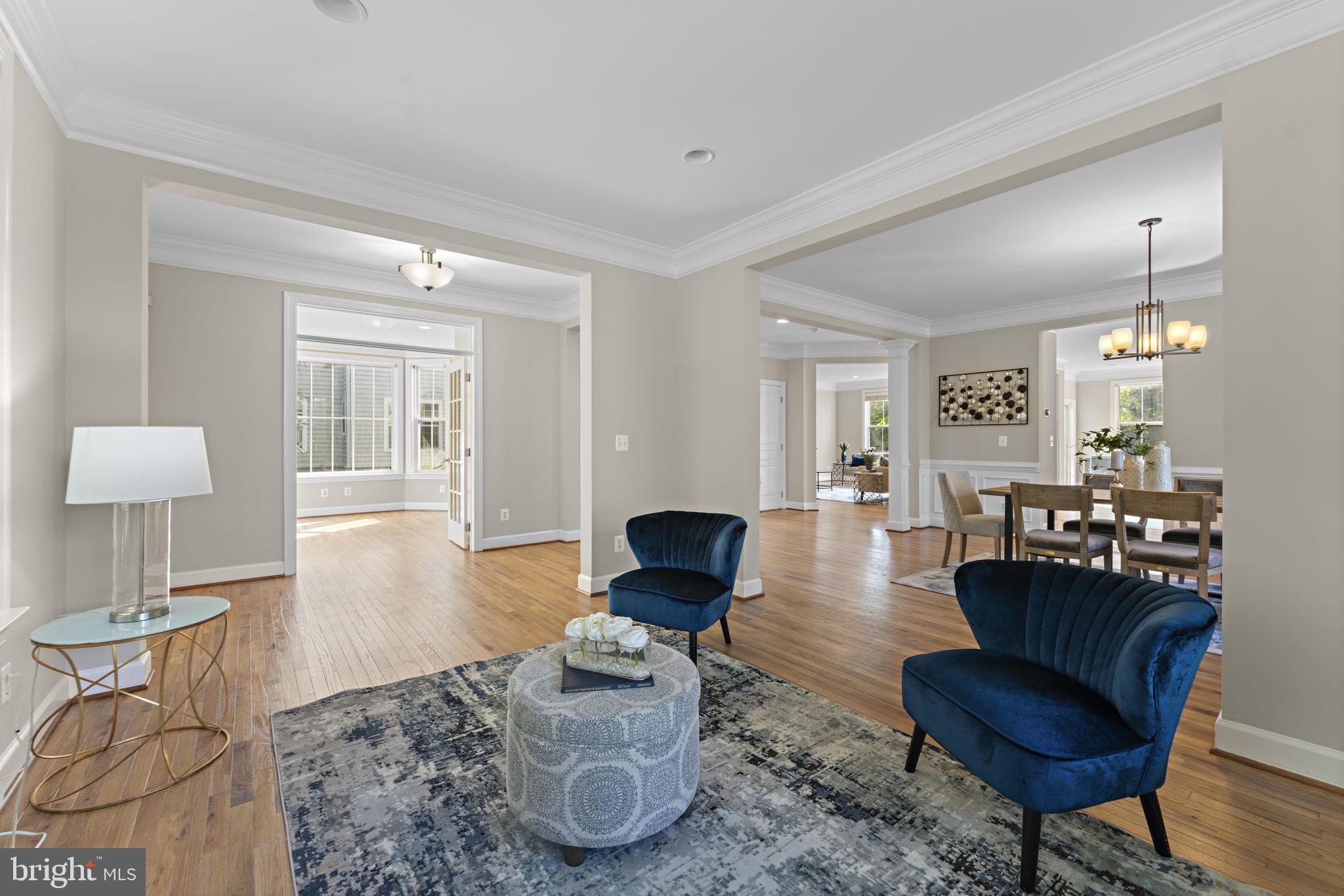 Real estate listing preview #13