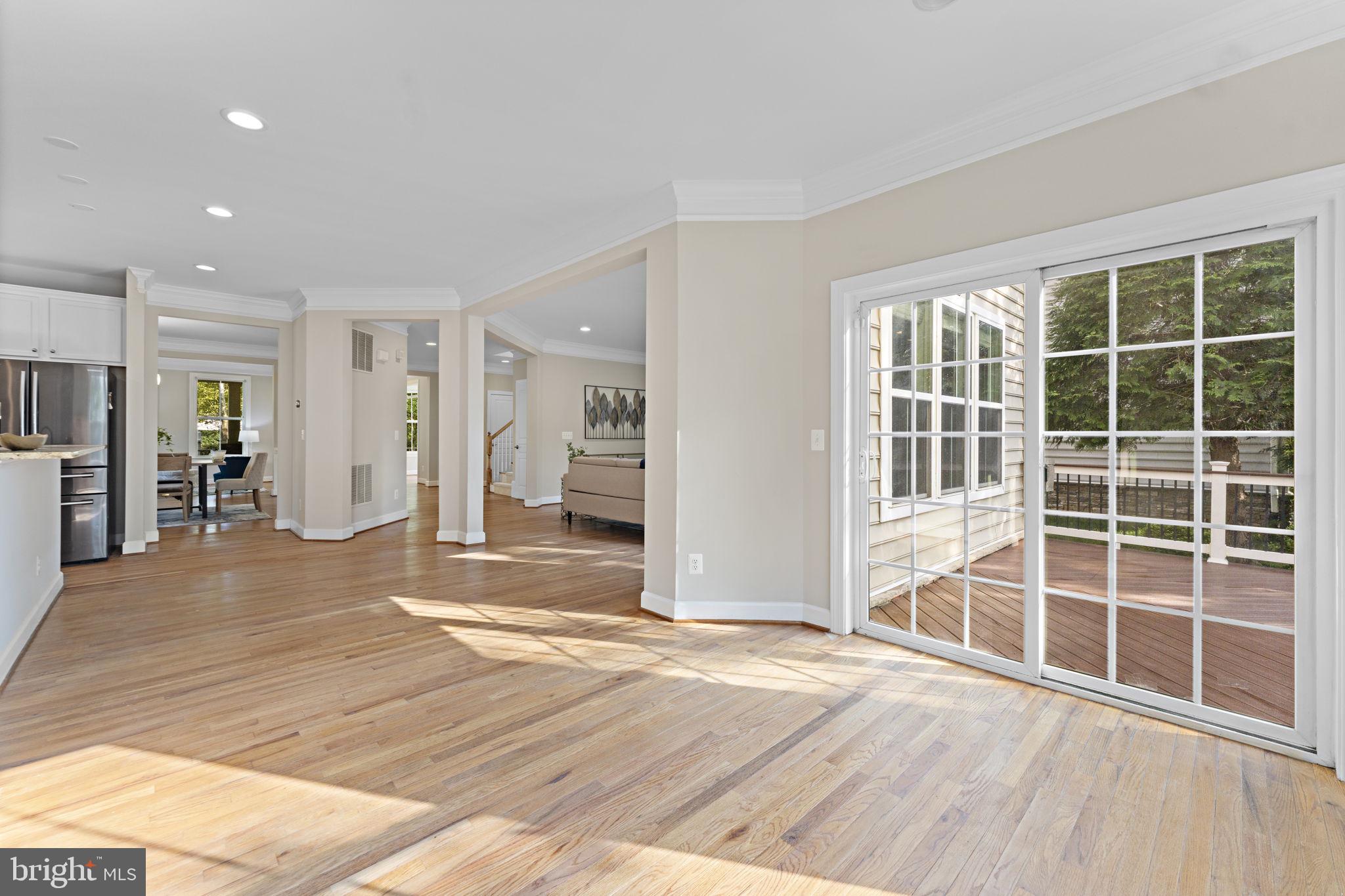 Real estate listing preview #28