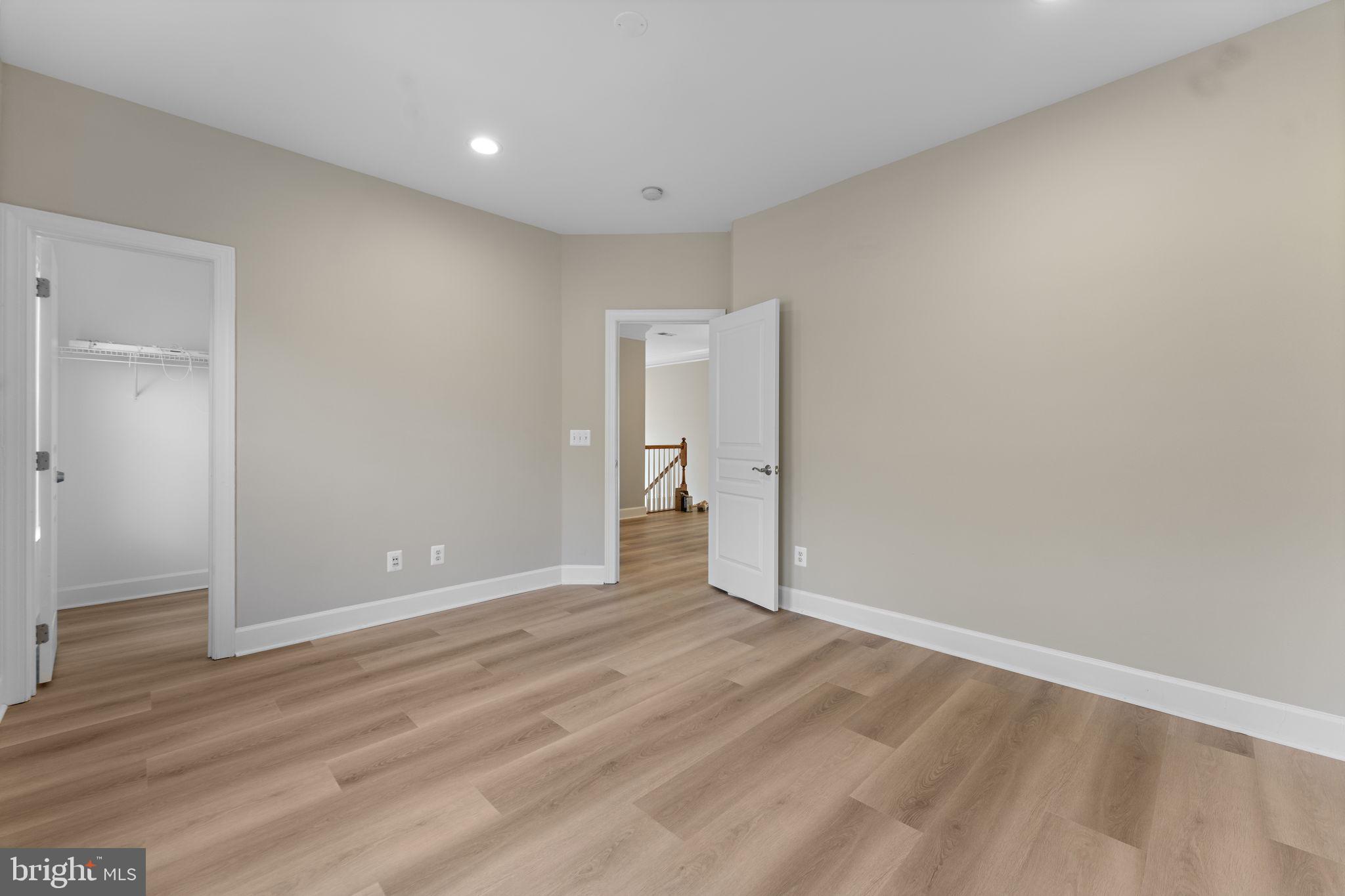 Real estate listing preview #33