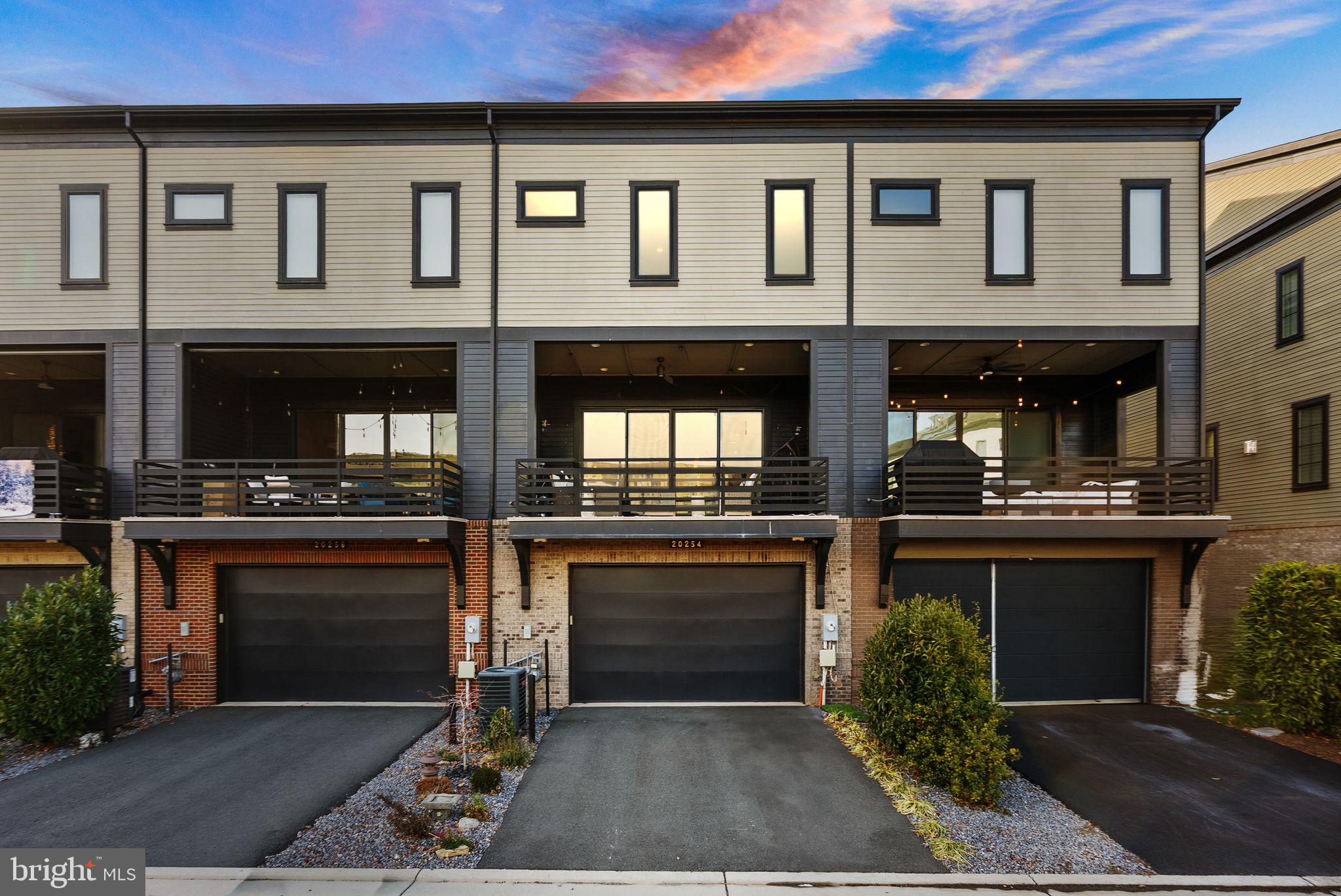 Real estate listing preview #48