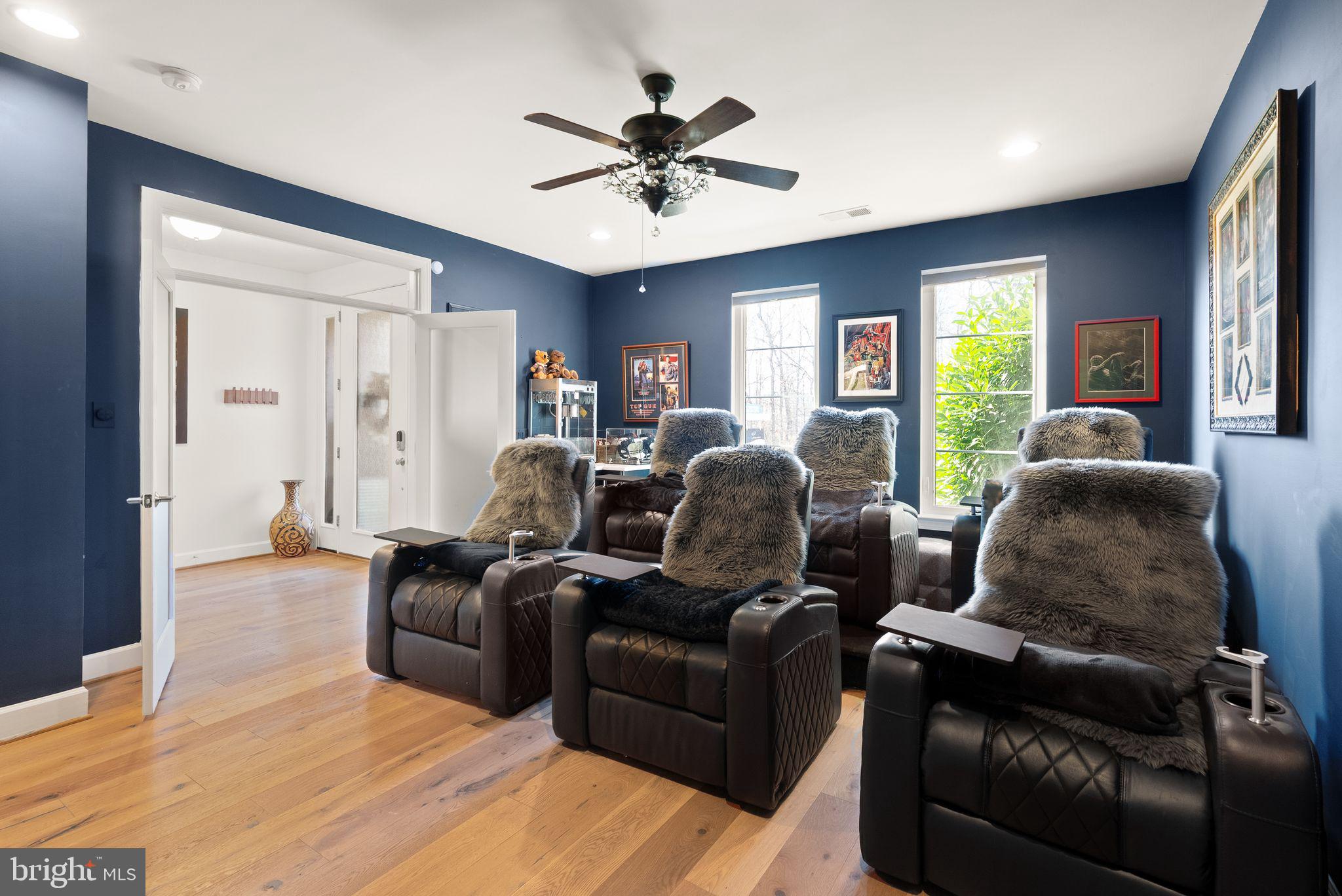 Real estate listing preview #7