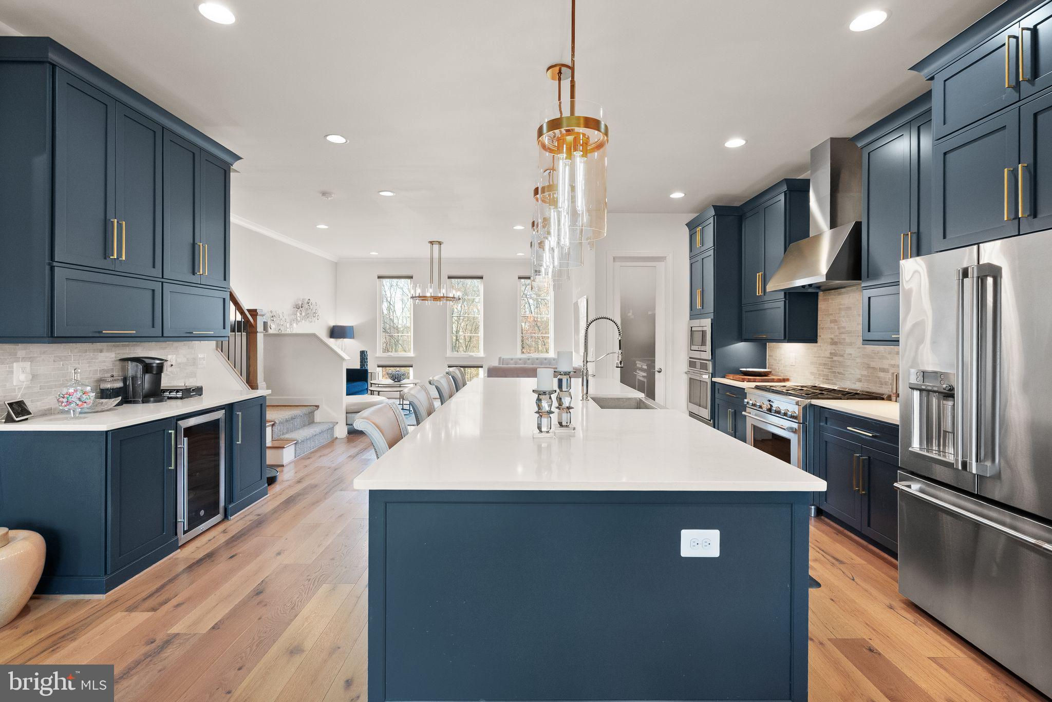 Real estate listing preview #18