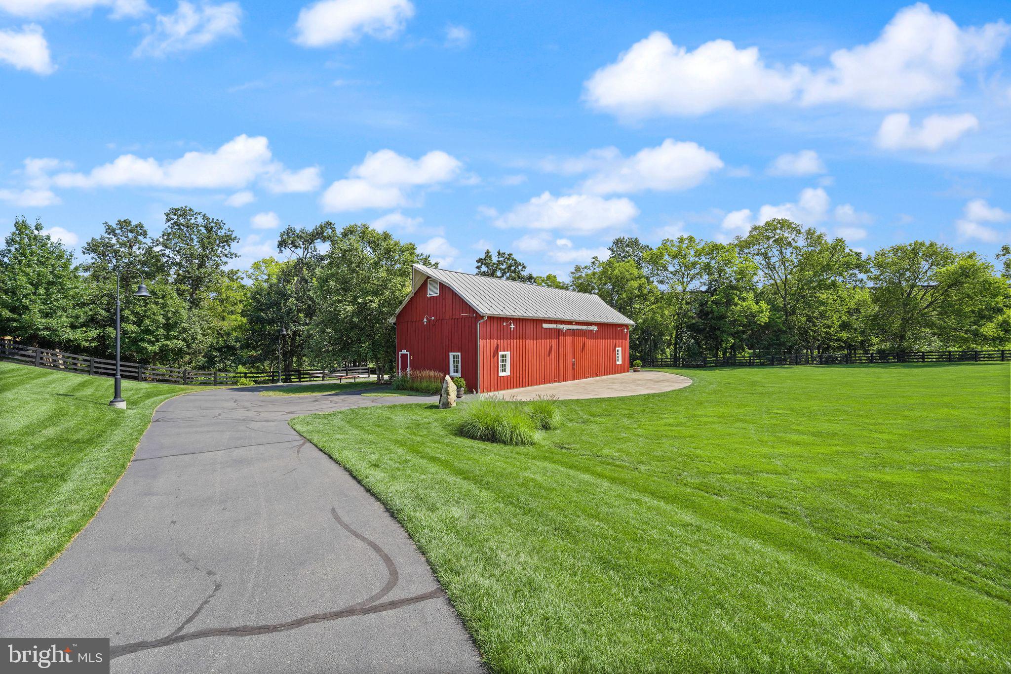 Real estate listing preview #65