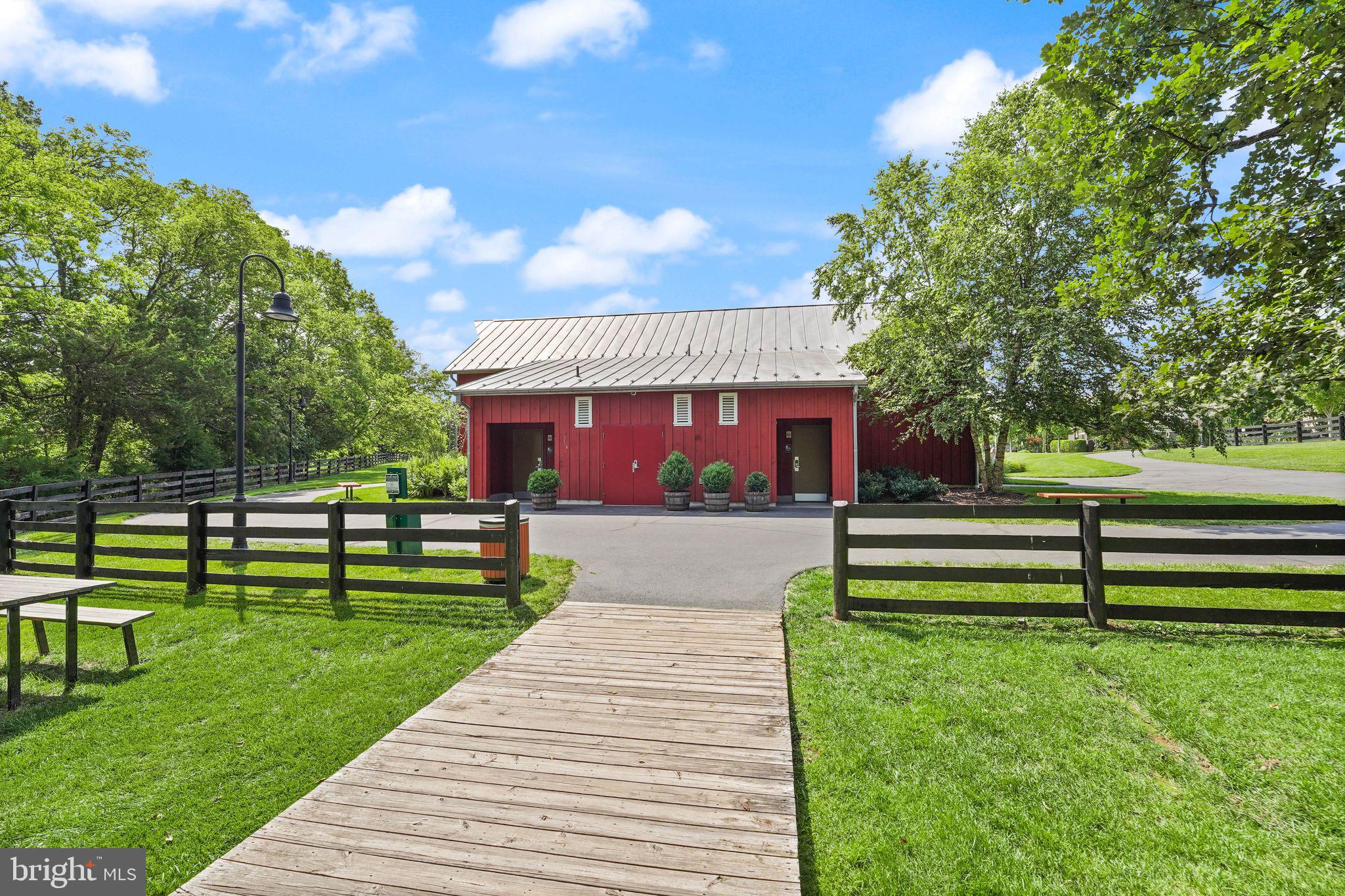 Real estate listing preview #68