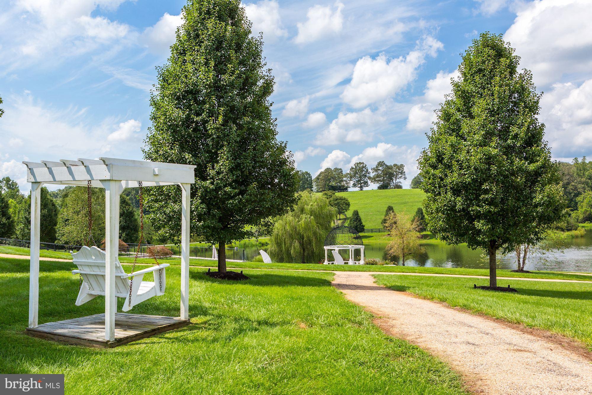 Real estate listing preview #18