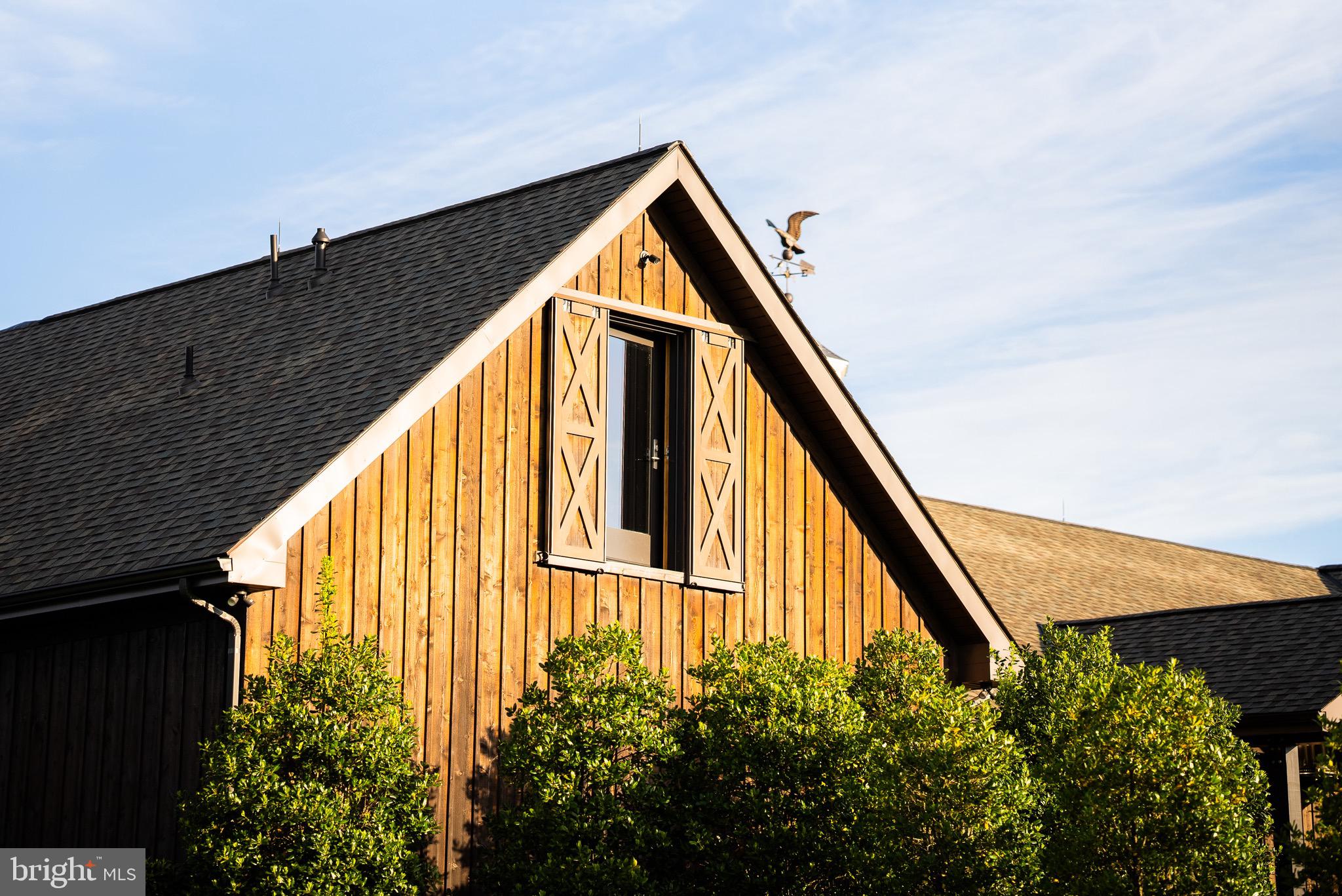 Real estate listing preview #3