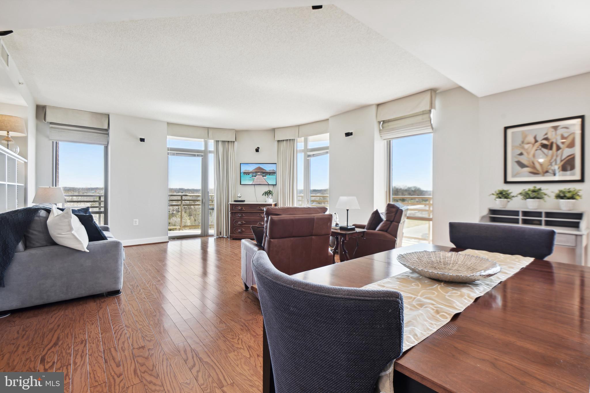 Real estate listing preview #15