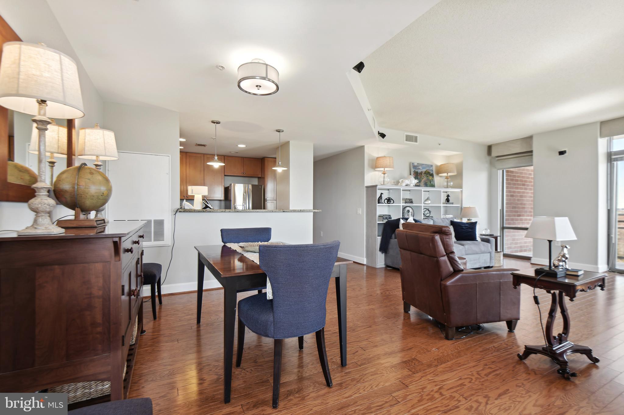 Real estate listing preview #13