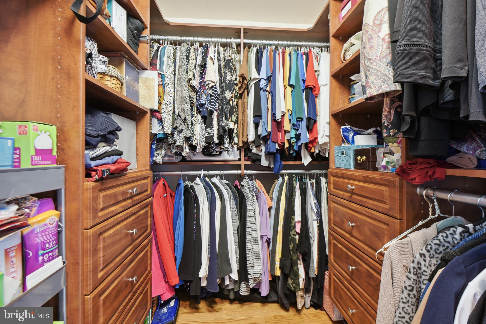 Real estate listing preview #25