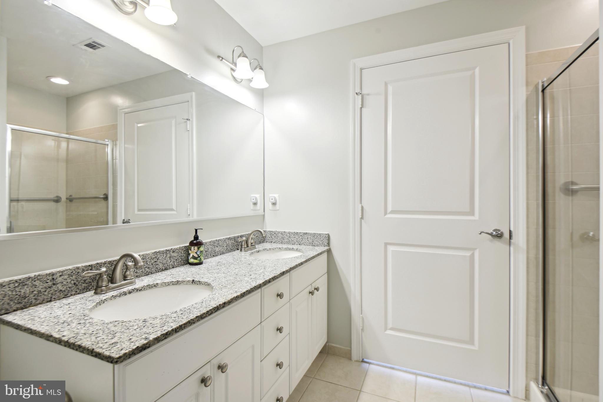 Real estate listing preview #26