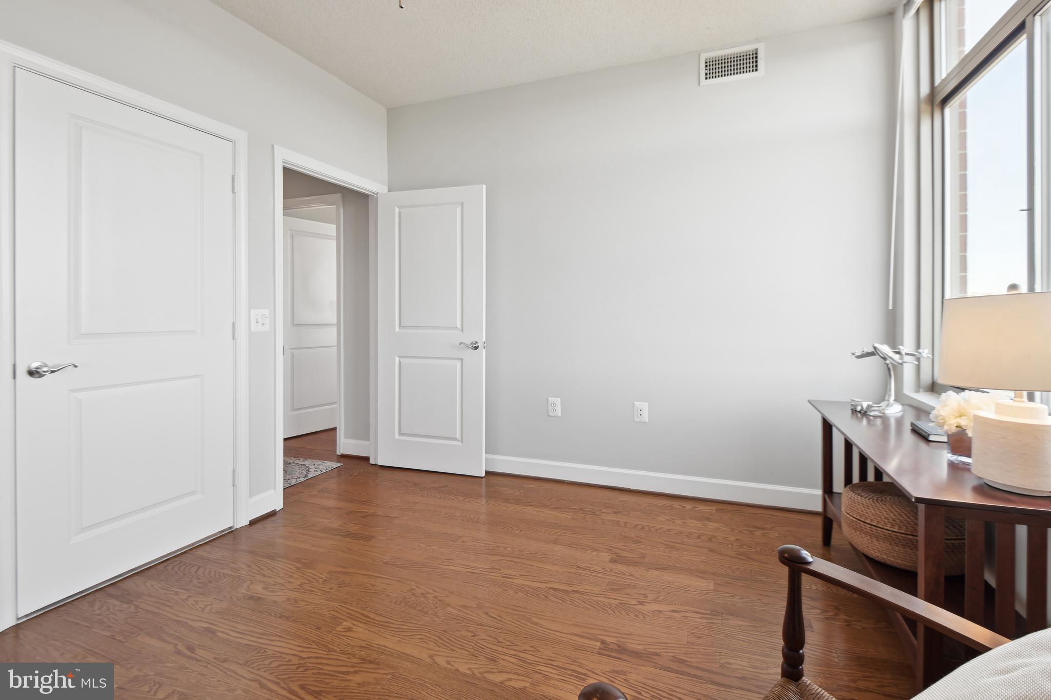 Real estate listing preview #29