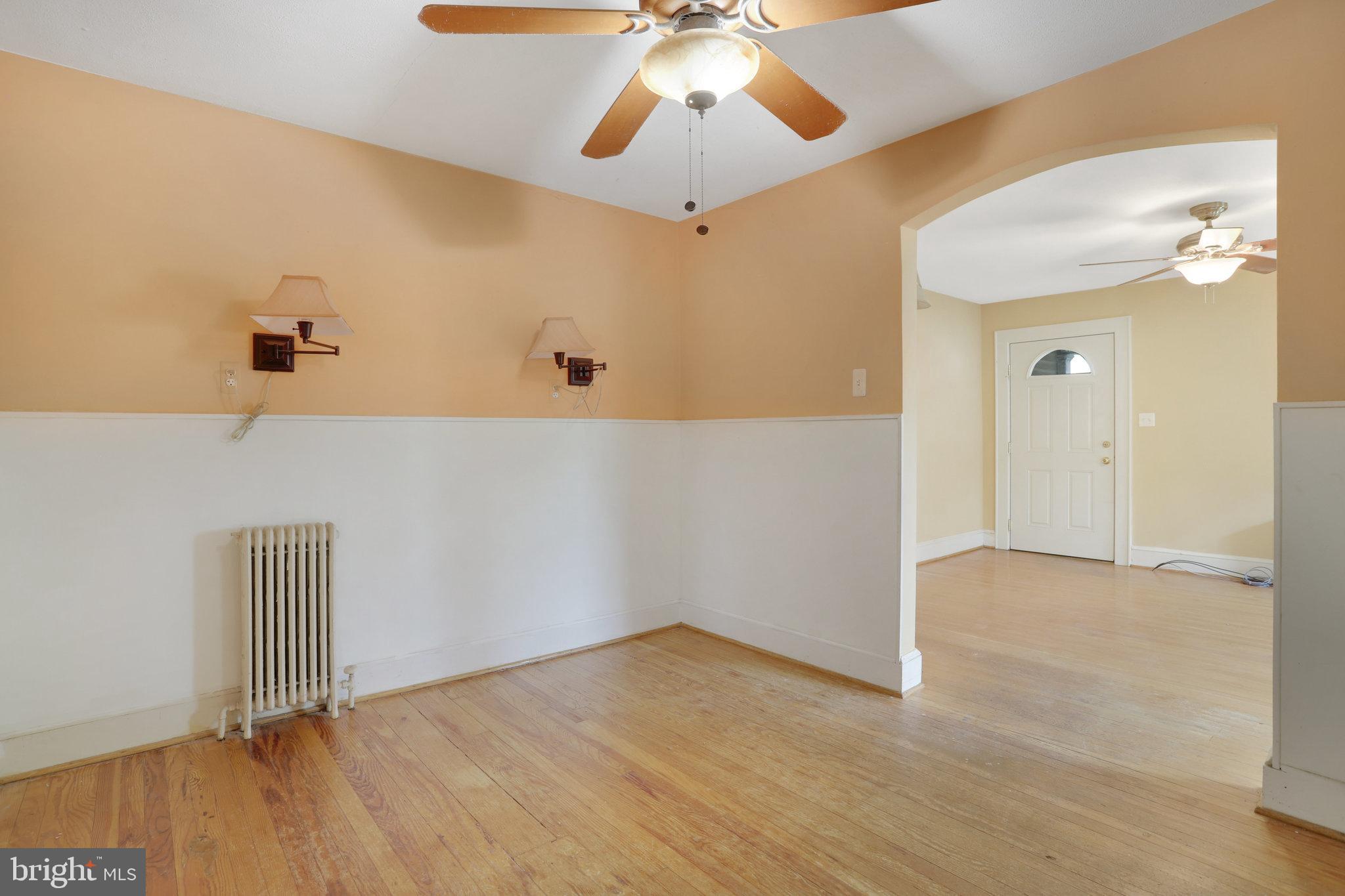 Real estate listing preview #12