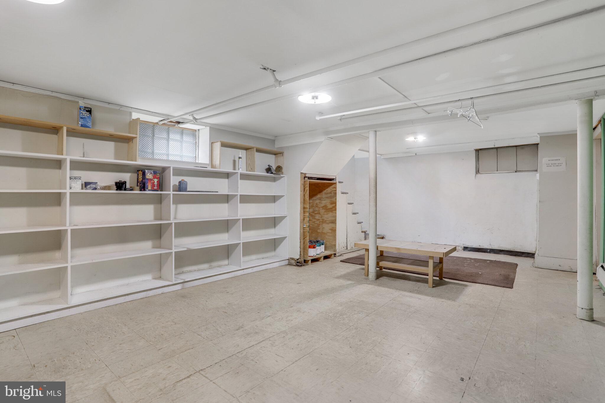 Real estate listing preview #17