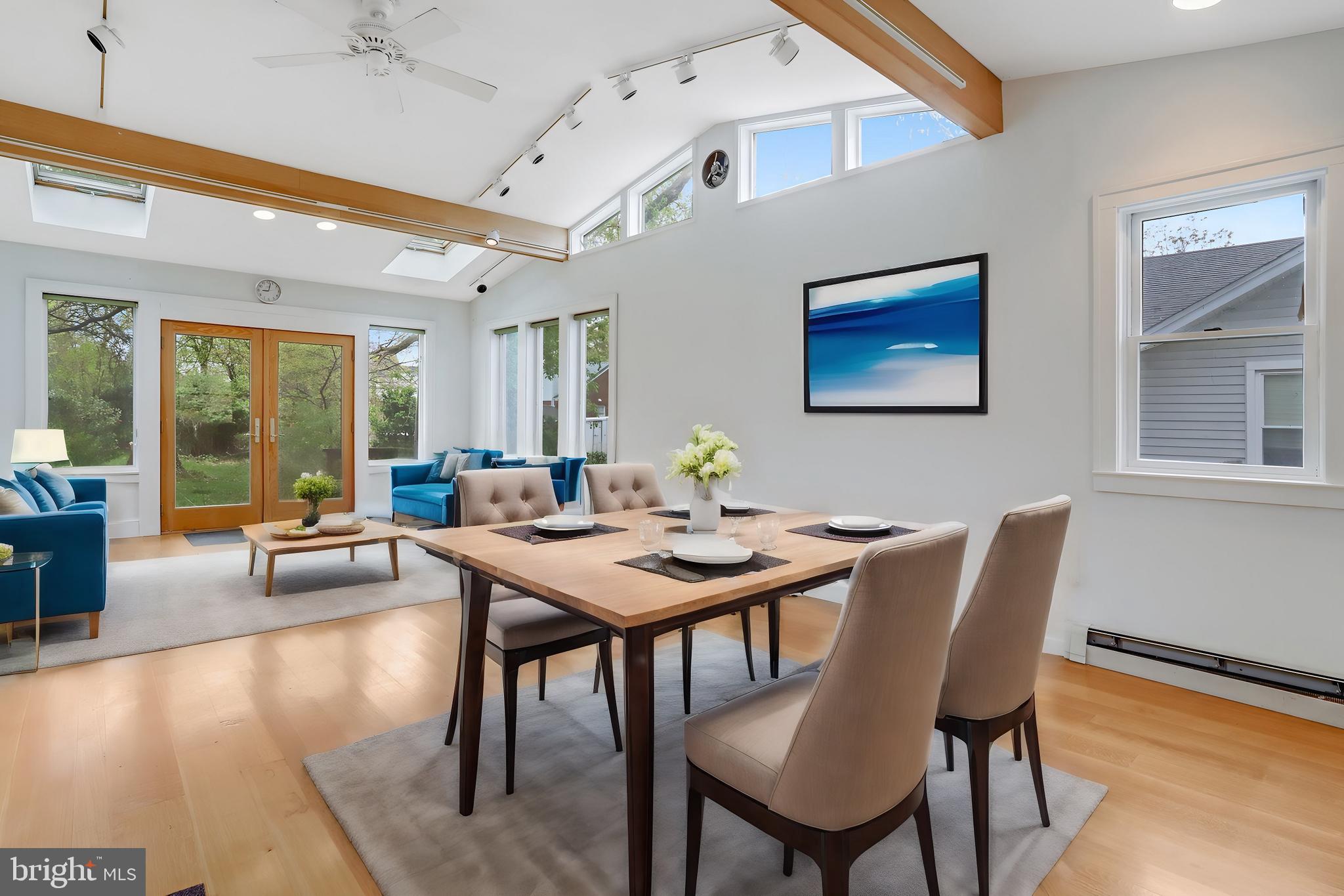 Real estate listing preview #2