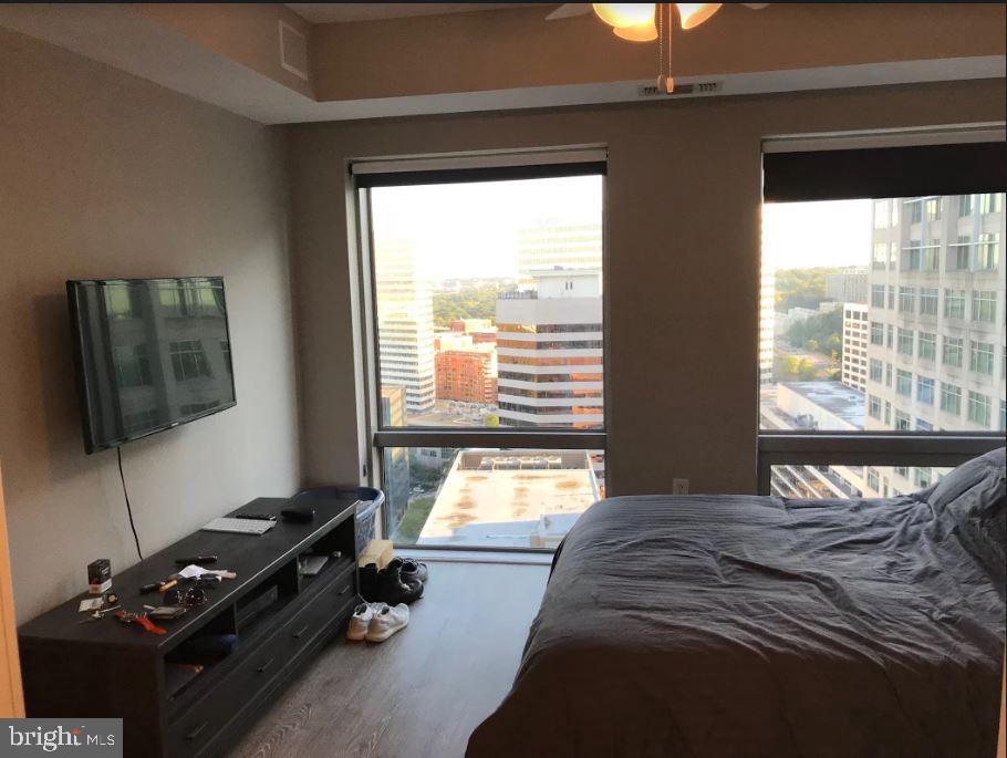 Real estate listing preview #5