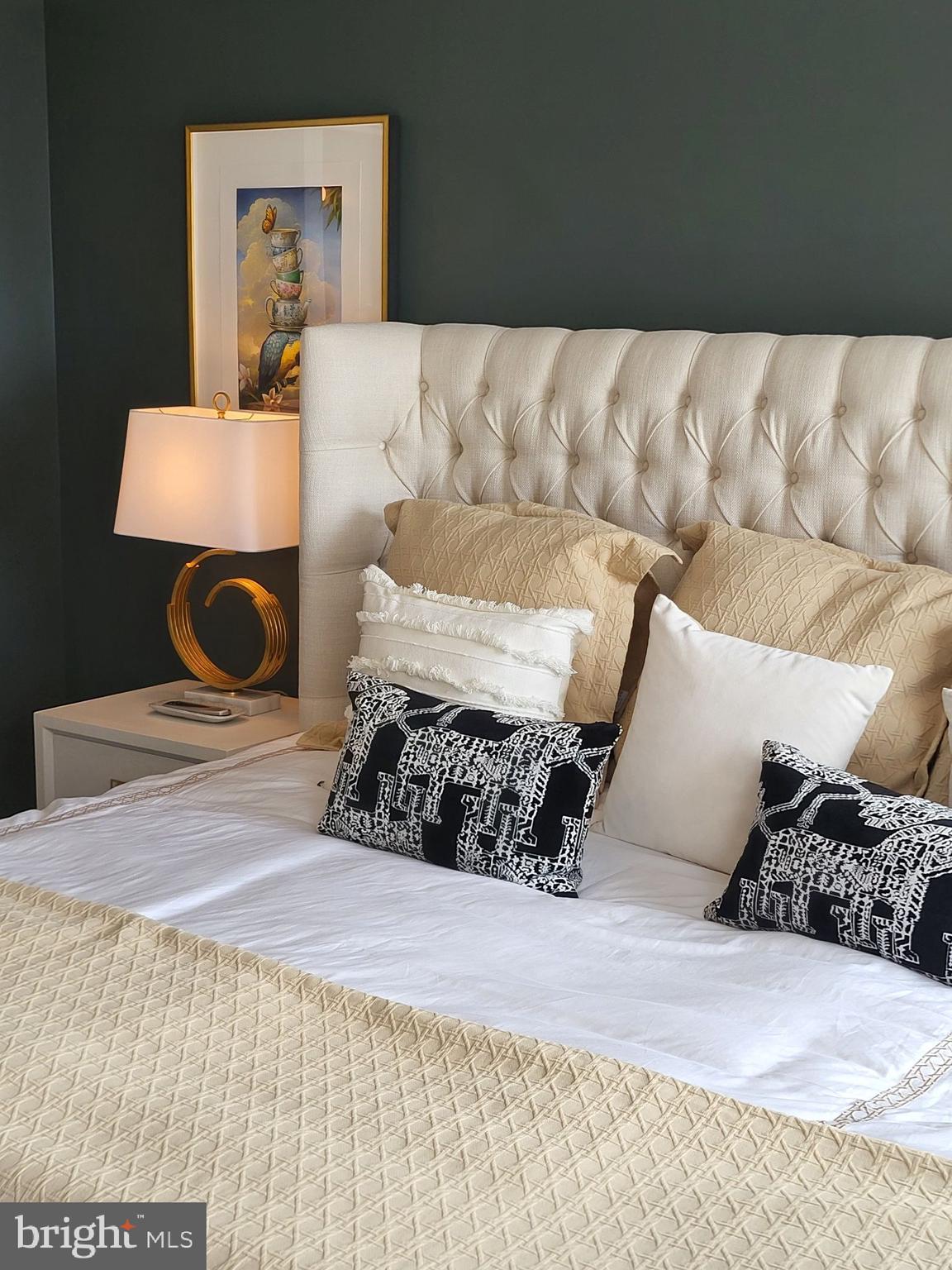 Real estate listing preview #42