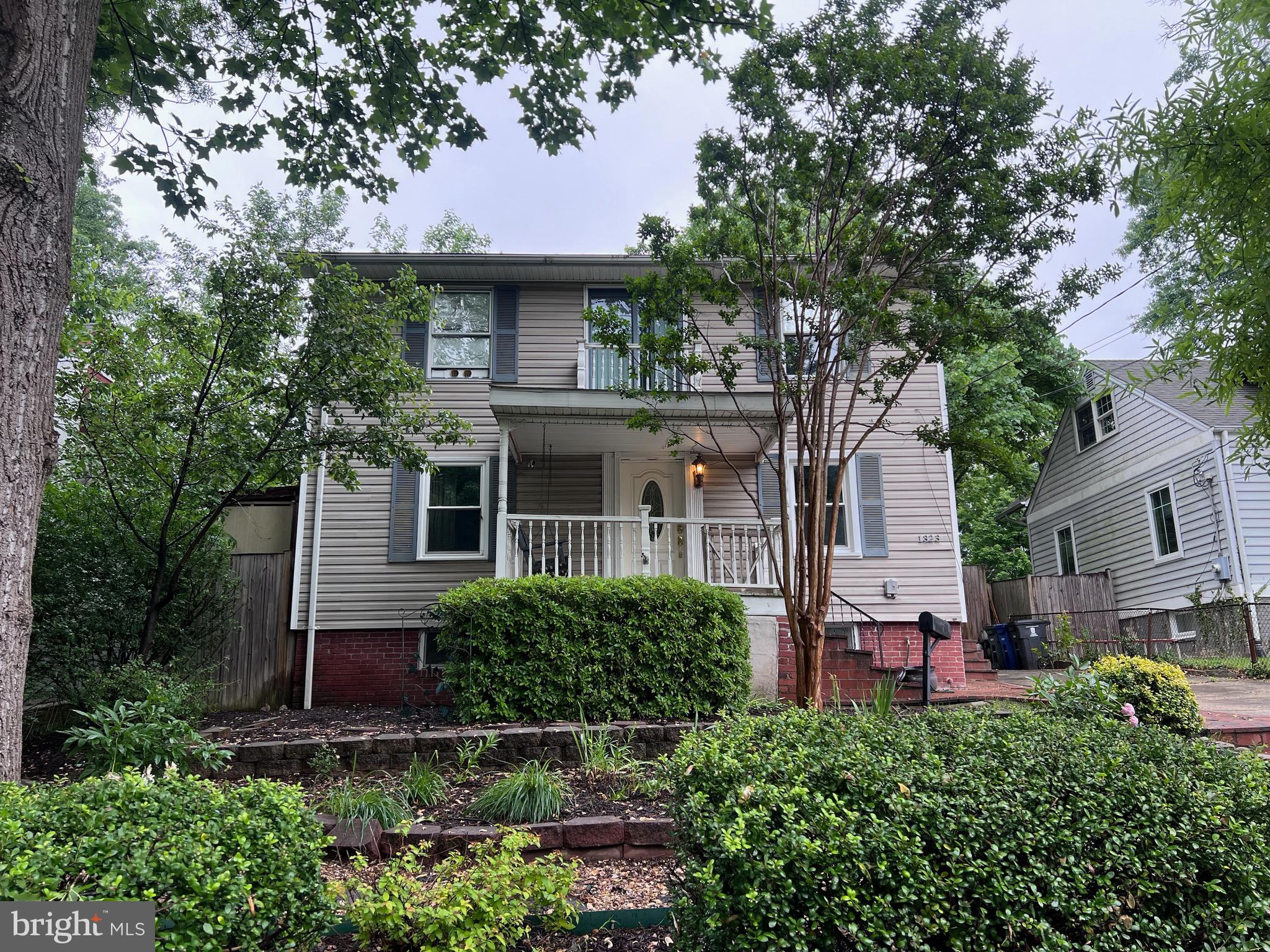 Real estate listing preview #1