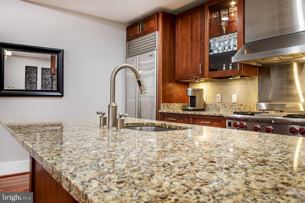 Real estate listing preview #18