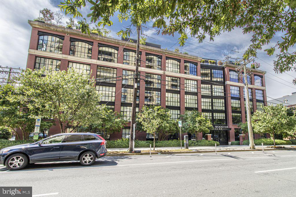 Real estate listing preview #49