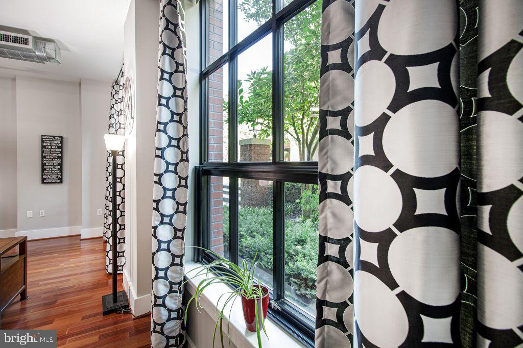 Real estate listing preview #7