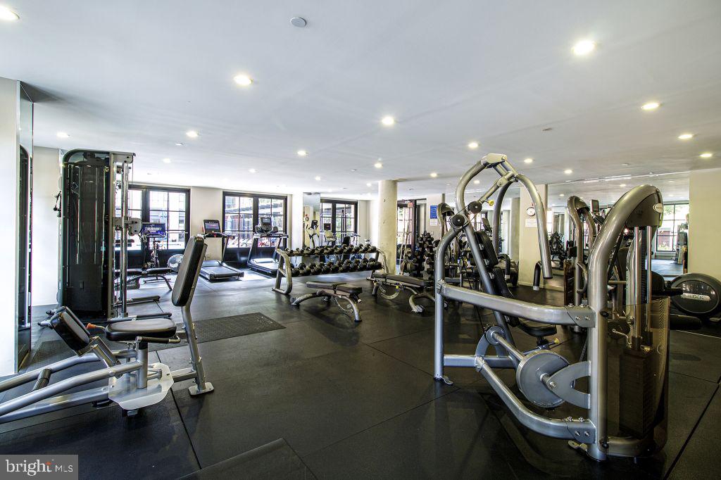 Real estate listing preview #36